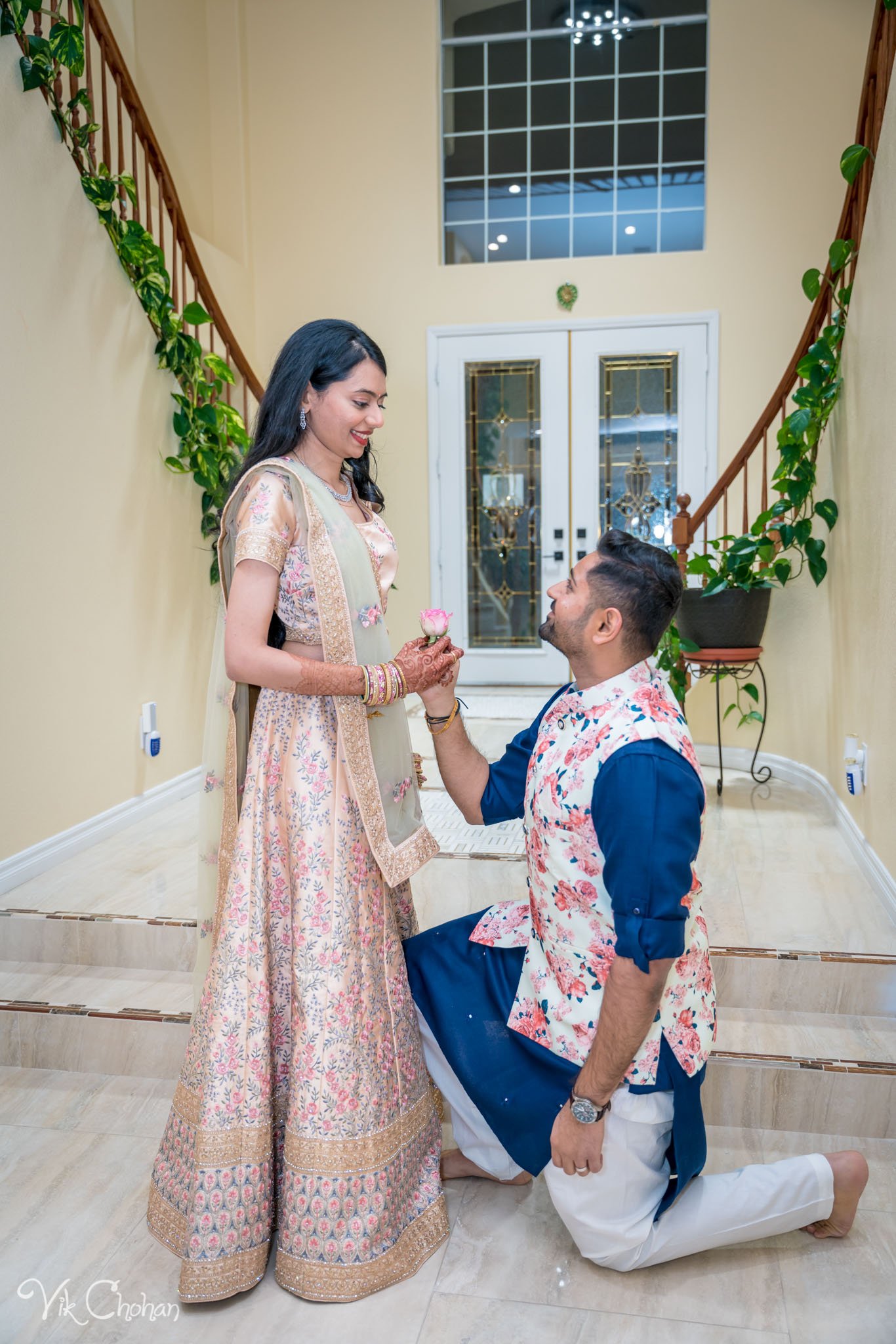 2022-02-04-Hely-&-Parth-Garba-Night-Indian-Wedding-Vik-Chohan-Photography-Photo-Booth-Social-Media-VCP-053.jpg