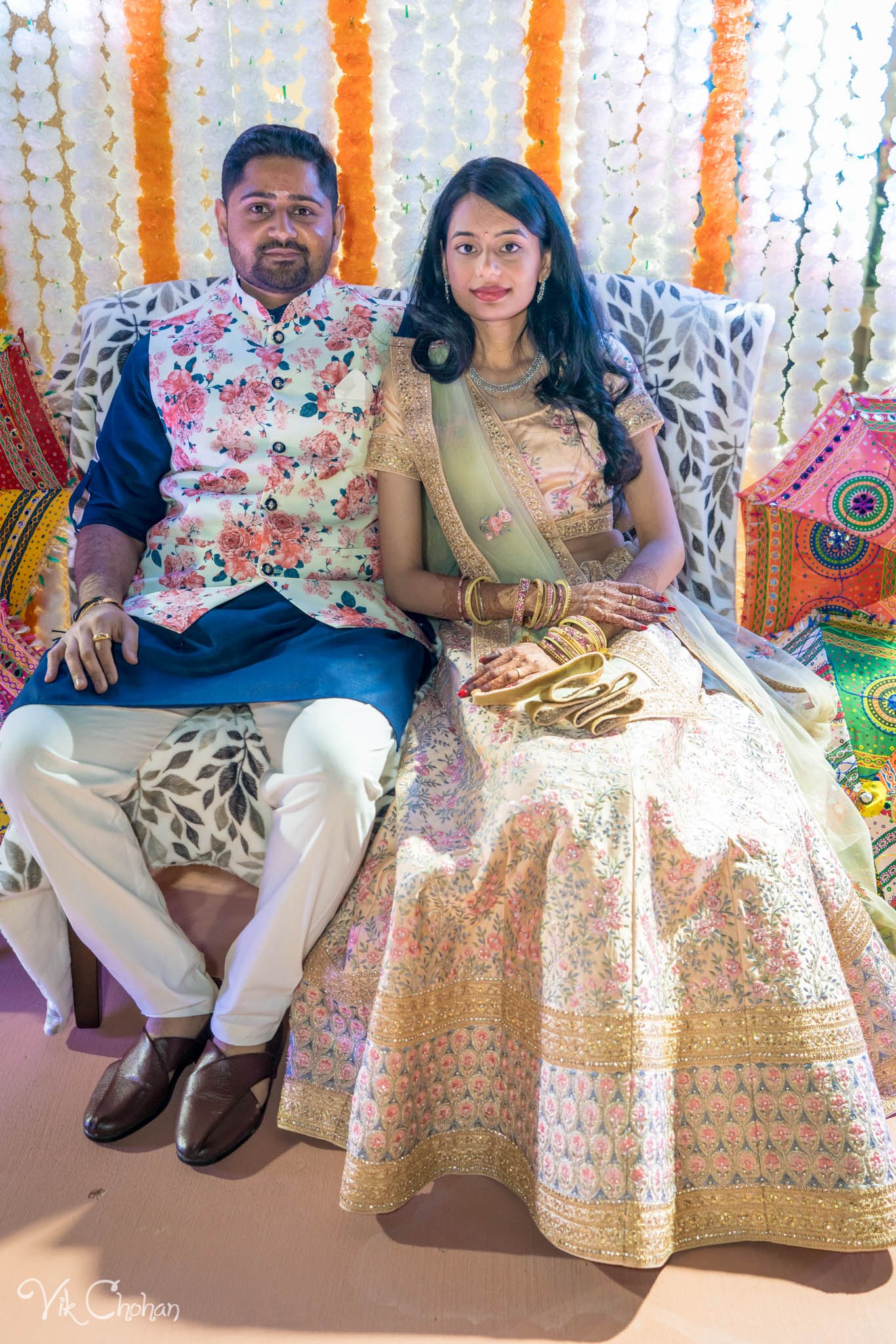 2022-02-04-Hely-&-Parth-Garba-Night-Indian-Wedding-Vik-Chohan-Photography-Photo-Booth-Social-Media-VCP-060.jpg
