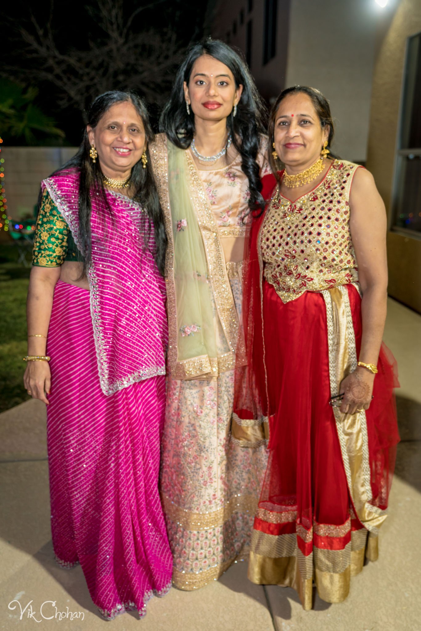 2022-02-04-Hely-&-Parth-Garba-Night-Indian-Wedding-Vik-Chohan-Photography-Photo-Booth-Social-Media-VCP-070.jpg