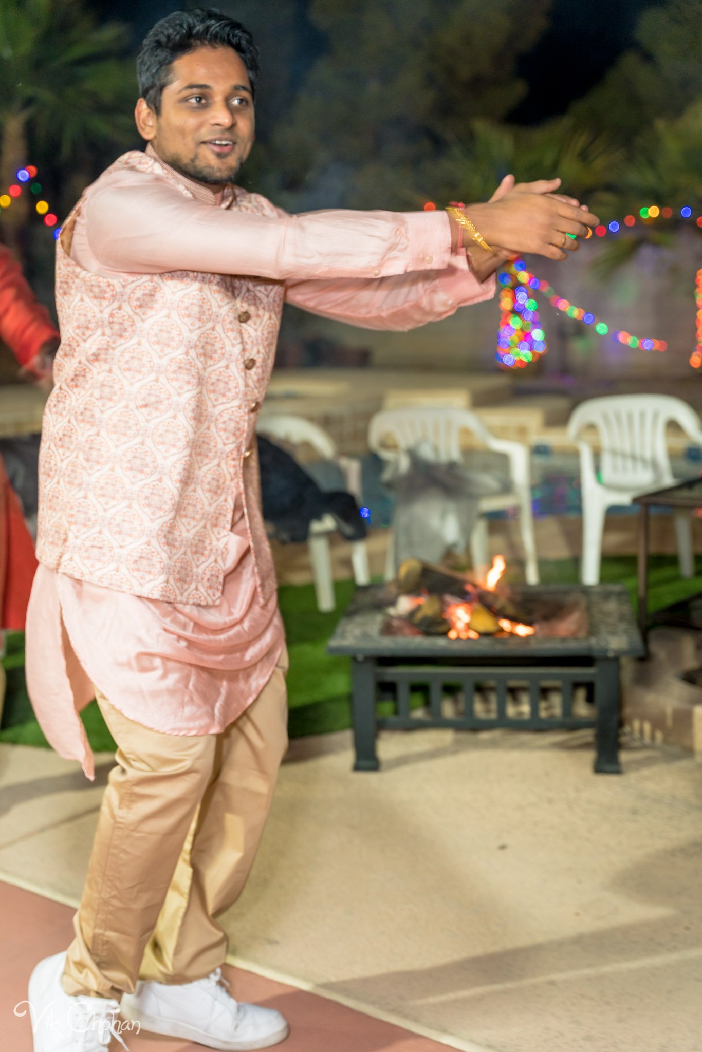 2022-02-04-Hely-&-Parth-Garba-Night-Indian-Wedding-Vik-Chohan-Photography-Photo-Booth-Social-Media-VCP-091.jpg