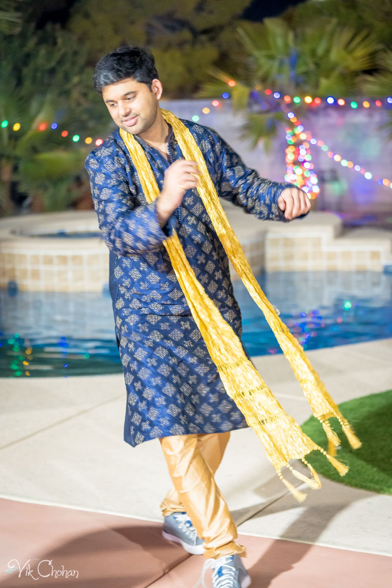 2022-02-04-Hely-&-Parth-Garba-Night-Indian-Wedding-Vik-Chohan-Photography-Photo-Booth-Social-Media-VCP-123.jpg