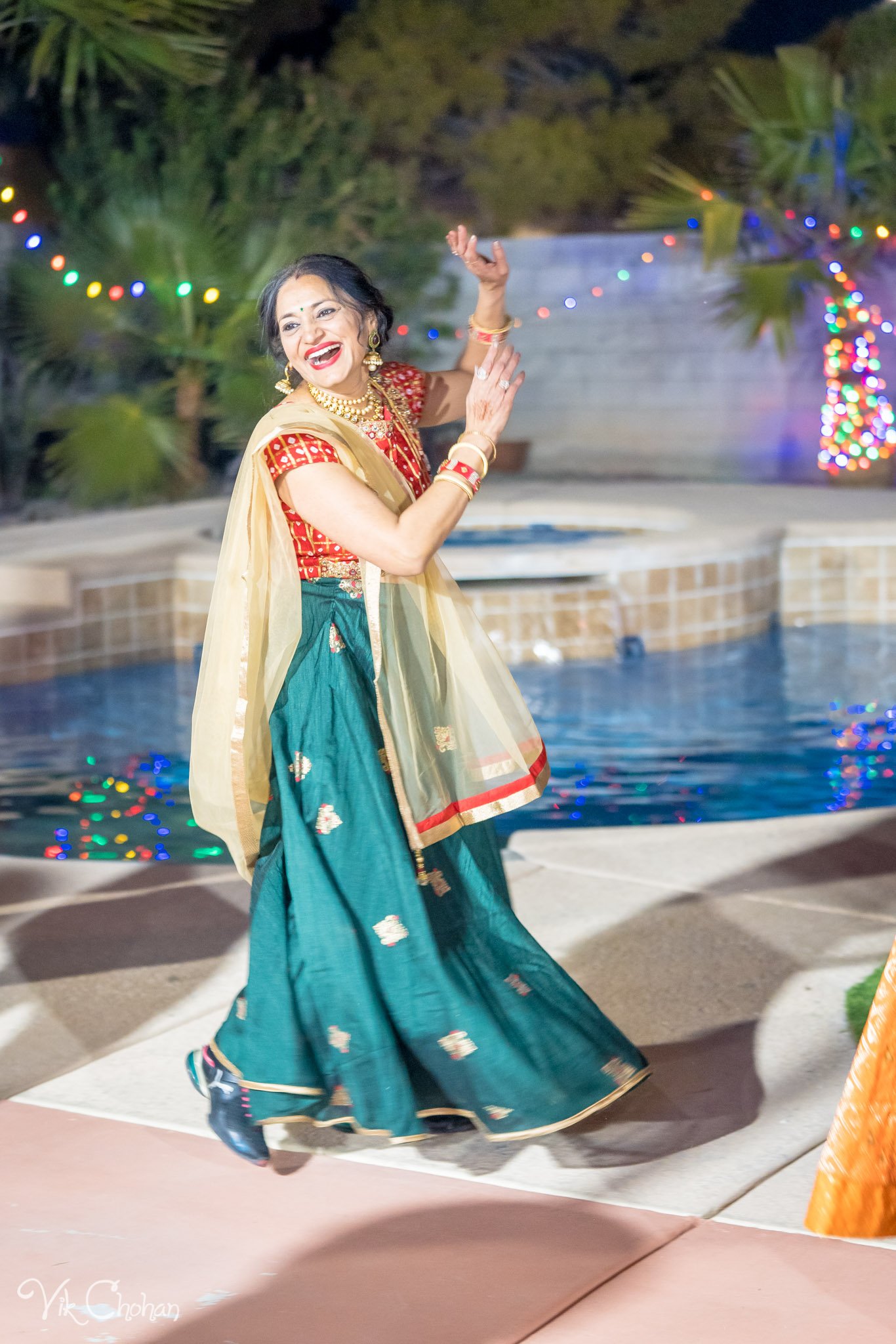 2022-02-04-Hely-&-Parth-Garba-Night-Indian-Wedding-Vik-Chohan-Photography-Photo-Booth-Social-Media-VCP-124.jpg