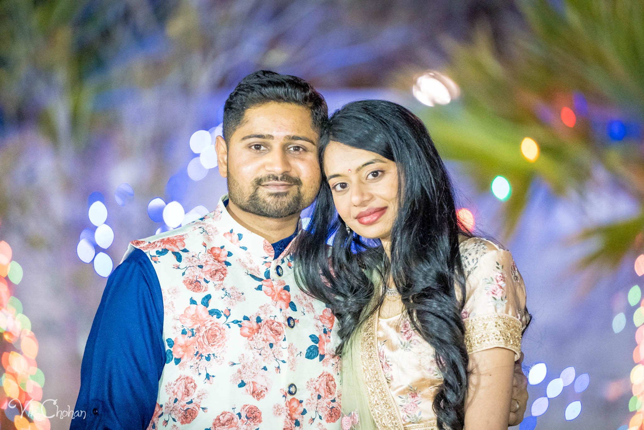 2022-02-04-Hely-&-Parth-Garba-Night-Indian-Wedding-Vik-Chohan-Photography-Photo-Booth-Social-Media-VCP-144.jpg