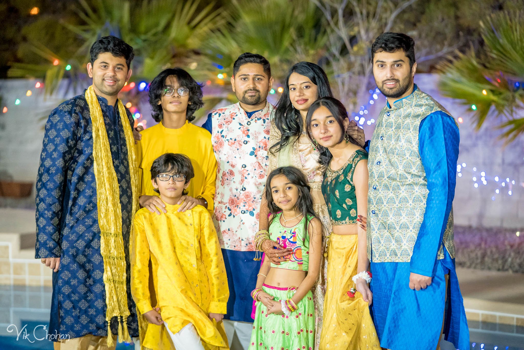 2022-02-04-Hely-&-Parth-Garba-Night-Indian-Wedding-Vik-Chohan-Photography-Photo-Booth-Social-Media-VCP-148.jpg