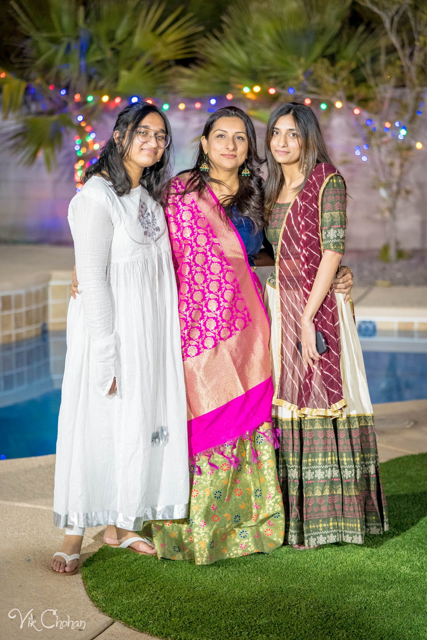 2022-02-04-Hely-&-Parth-Garba-Night-Indian-Wedding-Vik-Chohan-Photography-Photo-Booth-Social-Media-VCP-163.jpg