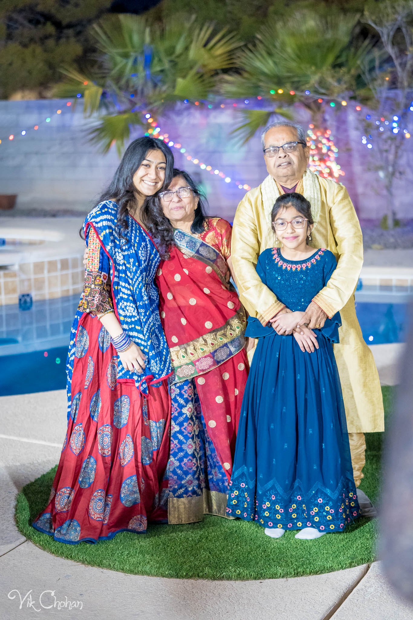 2022-02-04-Hely-&-Parth-Garba-Night-Indian-Wedding-Vik-Chohan-Photography-Photo-Booth-Social-Media-VCP-174.jpg