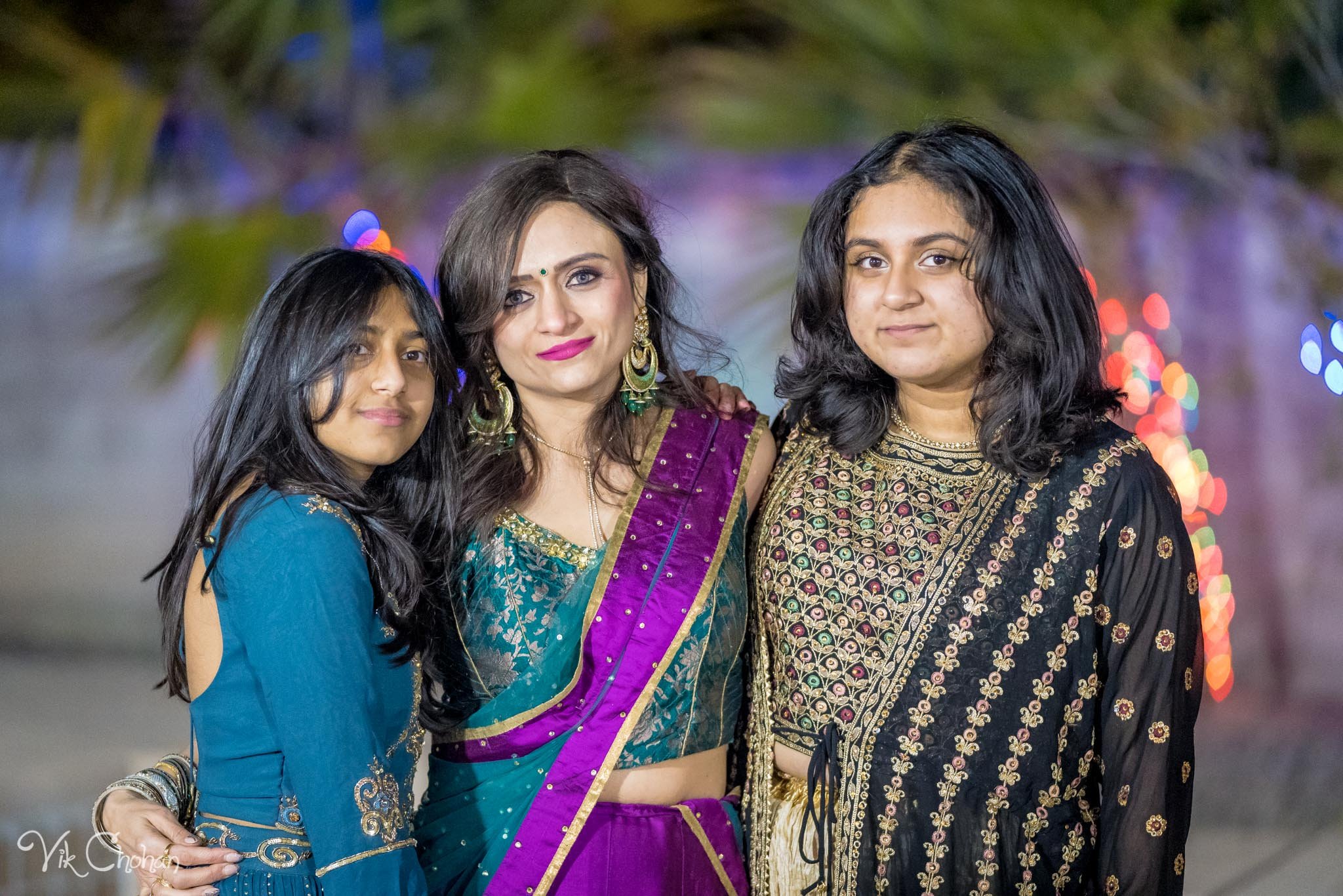 2022-02-04-Hely-&-Parth-Garba-Night-Indian-Wedding-Vik-Chohan-Photography-Photo-Booth-Social-Media-VCP-196.jpg