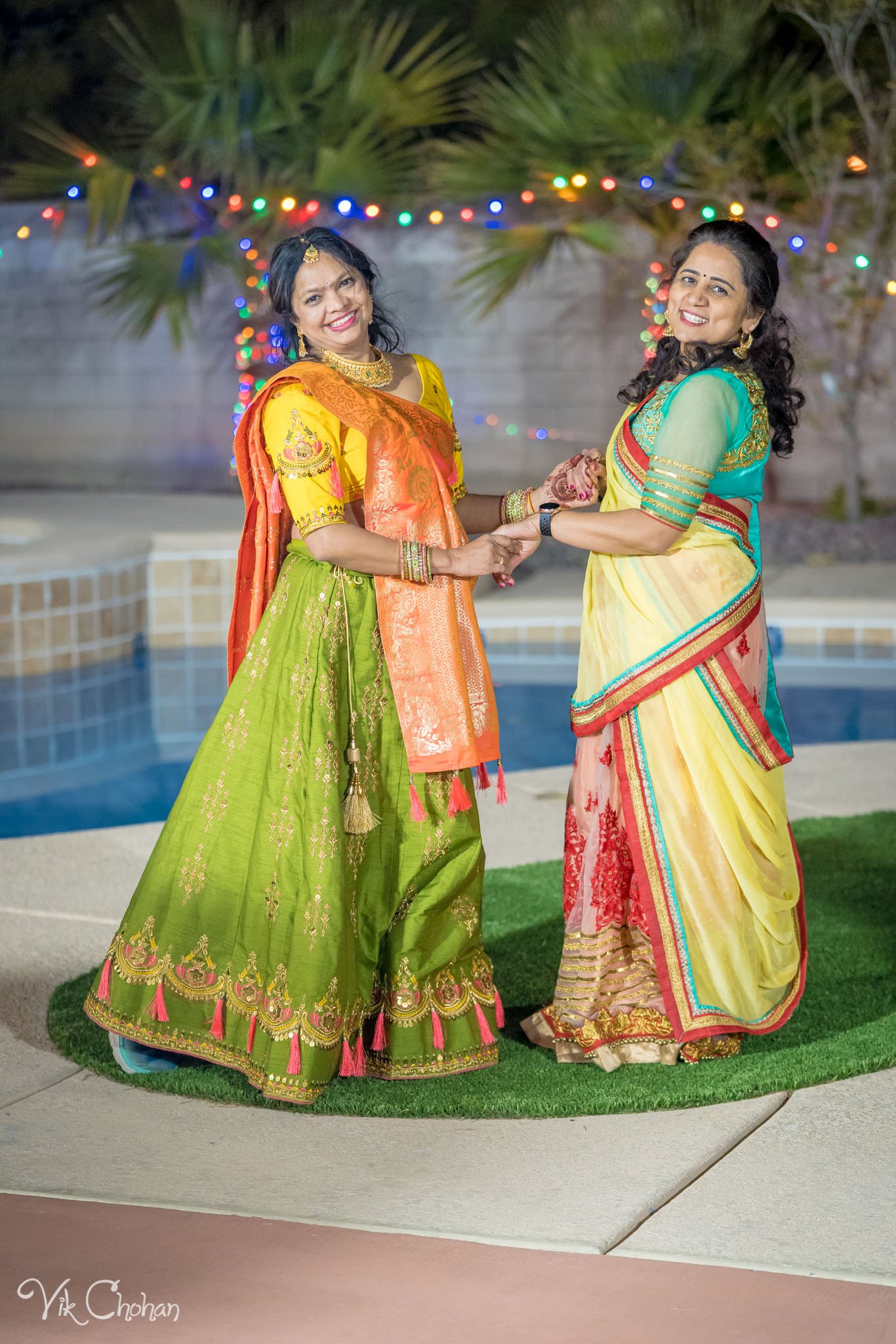 2022-02-04-Hely-&-Parth-Garba-Night-Indian-Wedding-Vik-Chohan-Photography-Photo-Booth-Social-Media-VCP-212.jpg