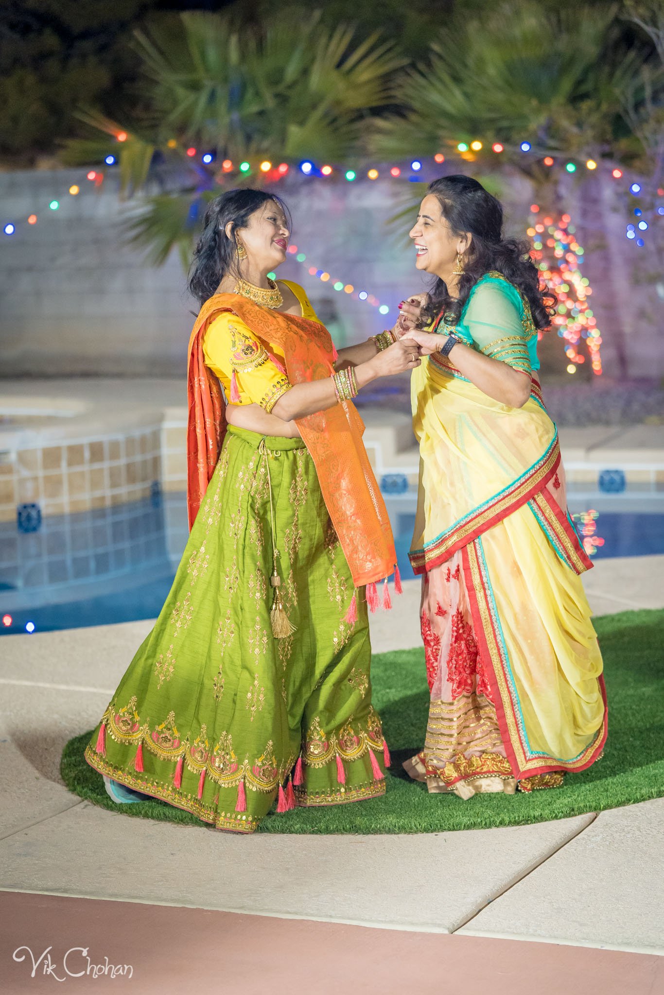 2022-02-04-Hely-&-Parth-Garba-Night-Indian-Wedding-Vik-Chohan-Photography-Photo-Booth-Social-Media-VCP-213.jpg