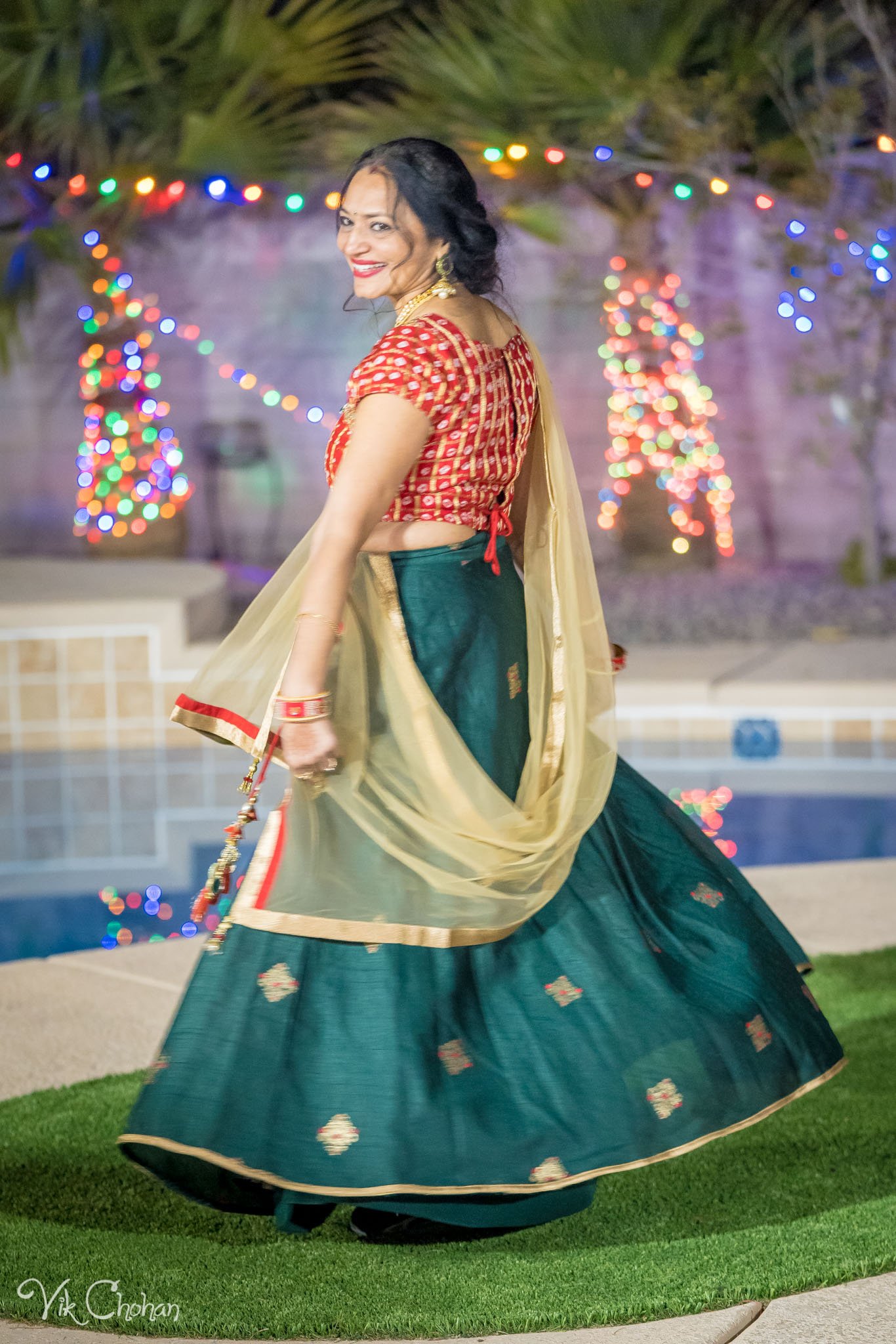 2022-02-04-Hely-&-Parth-Garba-Night-Indian-Wedding-Vik-Chohan-Photography-Photo-Booth-Social-Media-VCP-215.jpg