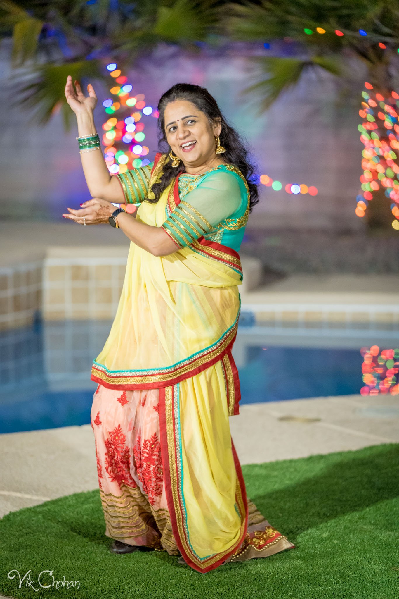 2022-02-04-Hely-&-Parth-Garba-Night-Indian-Wedding-Vik-Chohan-Photography-Photo-Booth-Social-Media-VCP-219.jpg