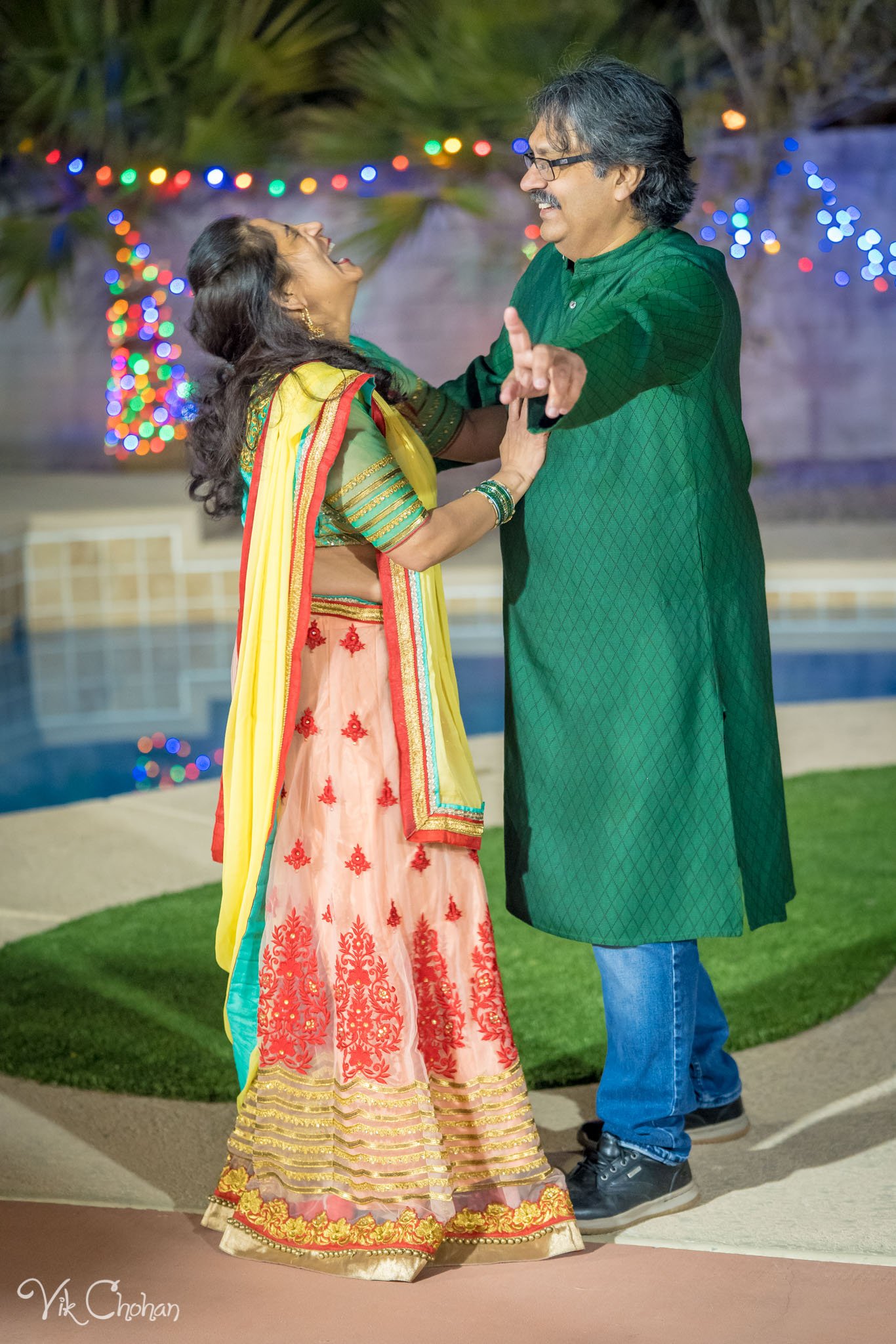 2022-02-04-Hely-&-Parth-Garba-Night-Indian-Wedding-Vik-Chohan-Photography-Photo-Booth-Social-Media-VCP-224.jpg