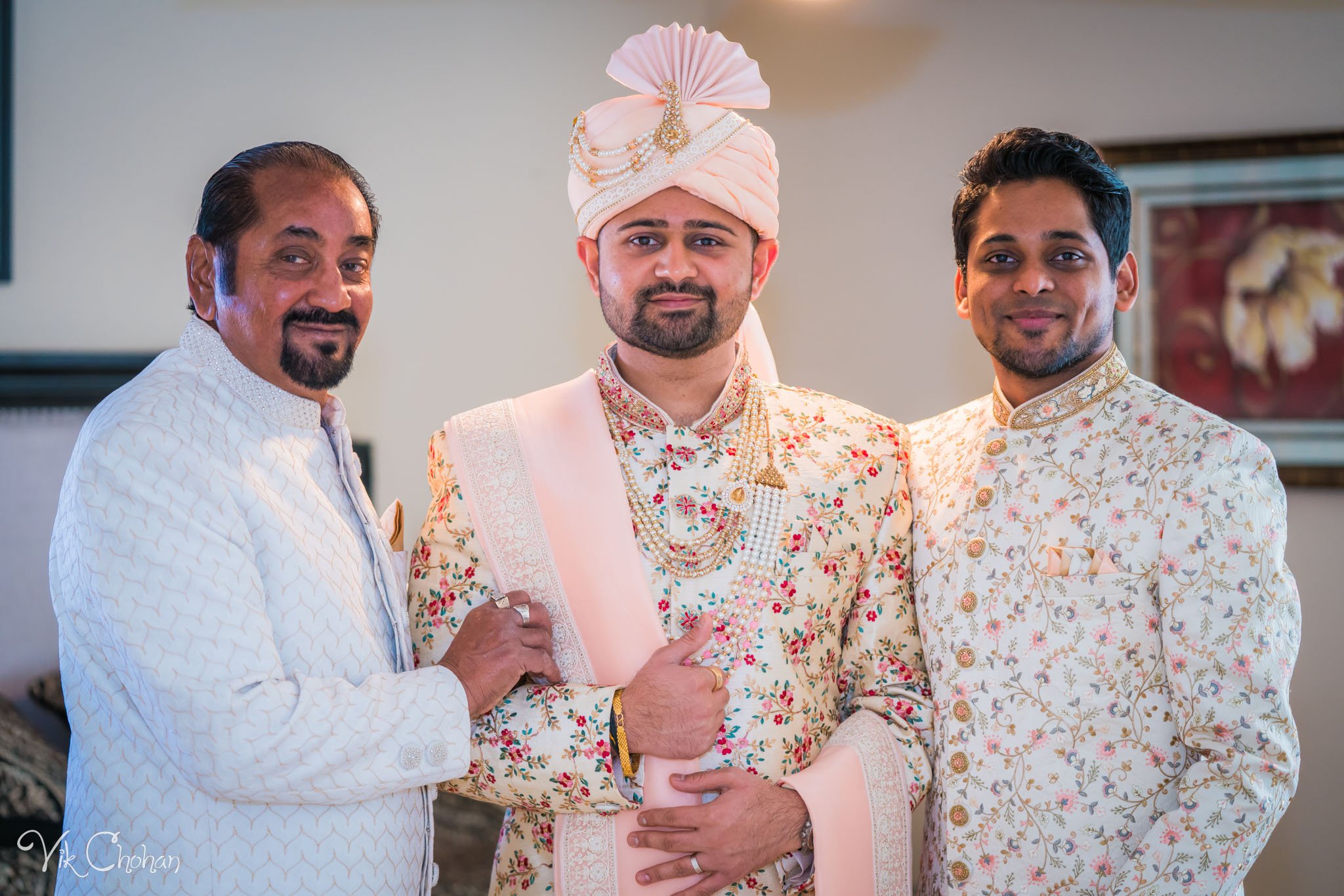 2022-02-05-Hely-&-Parth-Las-Vegas-Indian-Wedding-Photography-Vik-Chohan-Photography-Photo-Booth-Social-Media-VCP-031.jpg