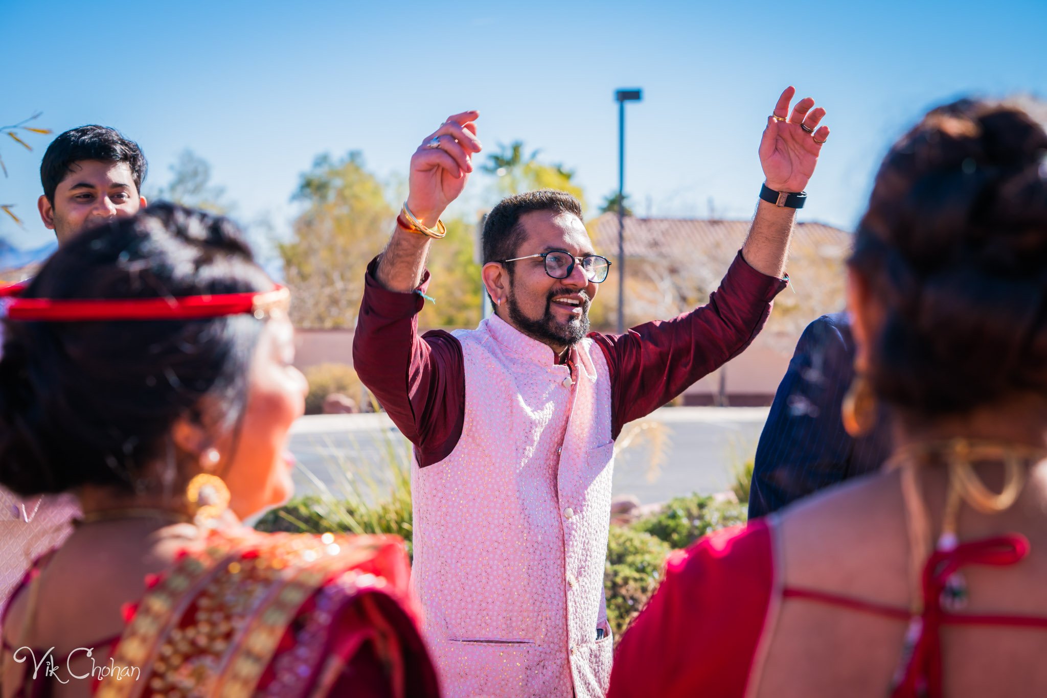 2022-02-05-Hely-&-Parth-Las-Vegas-Indian-Wedding-Photography-Vik-Chohan-Photography-Photo-Booth-Social-Media-VCP-098.jpg