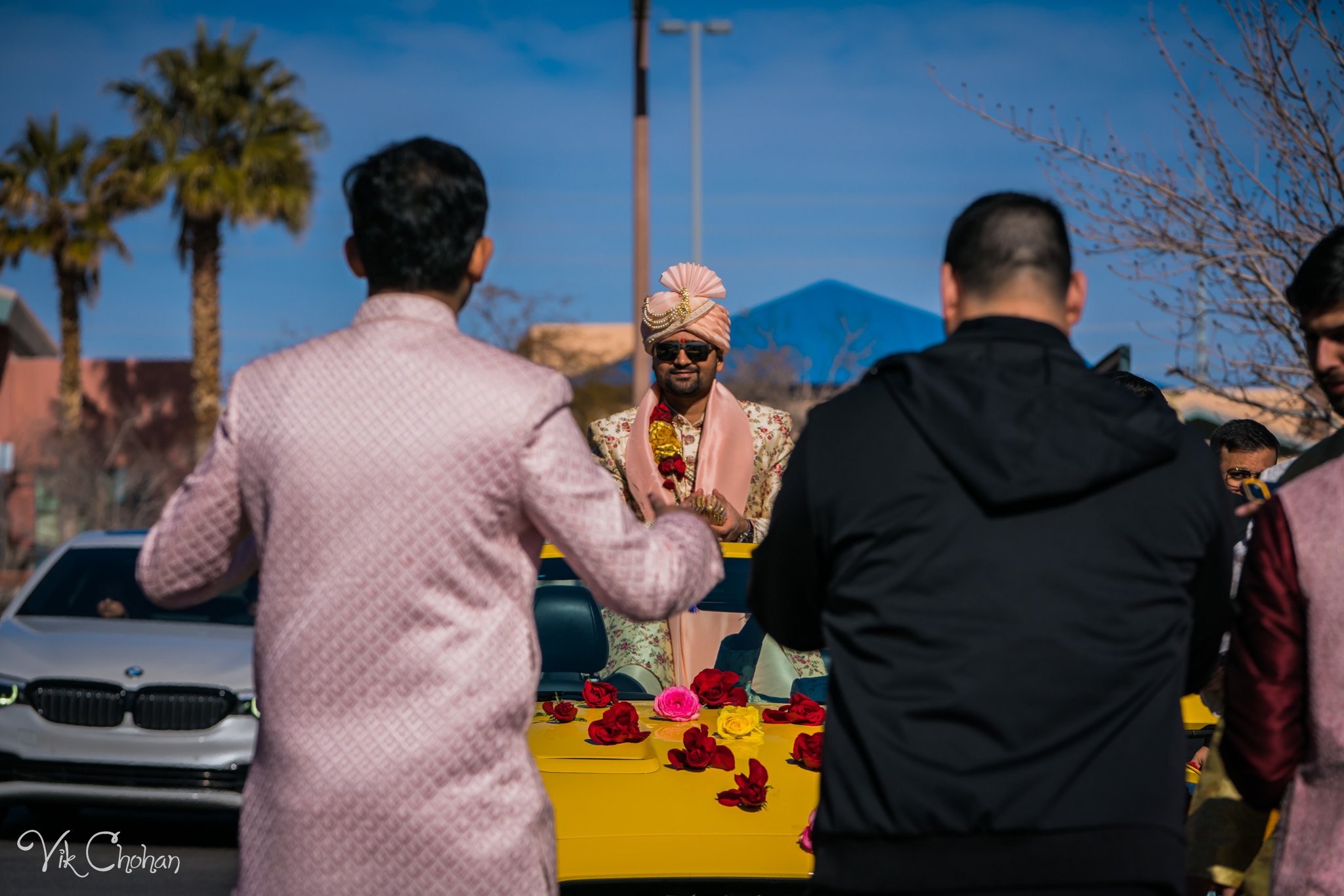 2022-02-05-Hely-&-Parth-Las-Vegas-Indian-Wedding-Photography-Vik-Chohan-Photography-Photo-Booth-Social-Media-VCP-103.jpg
