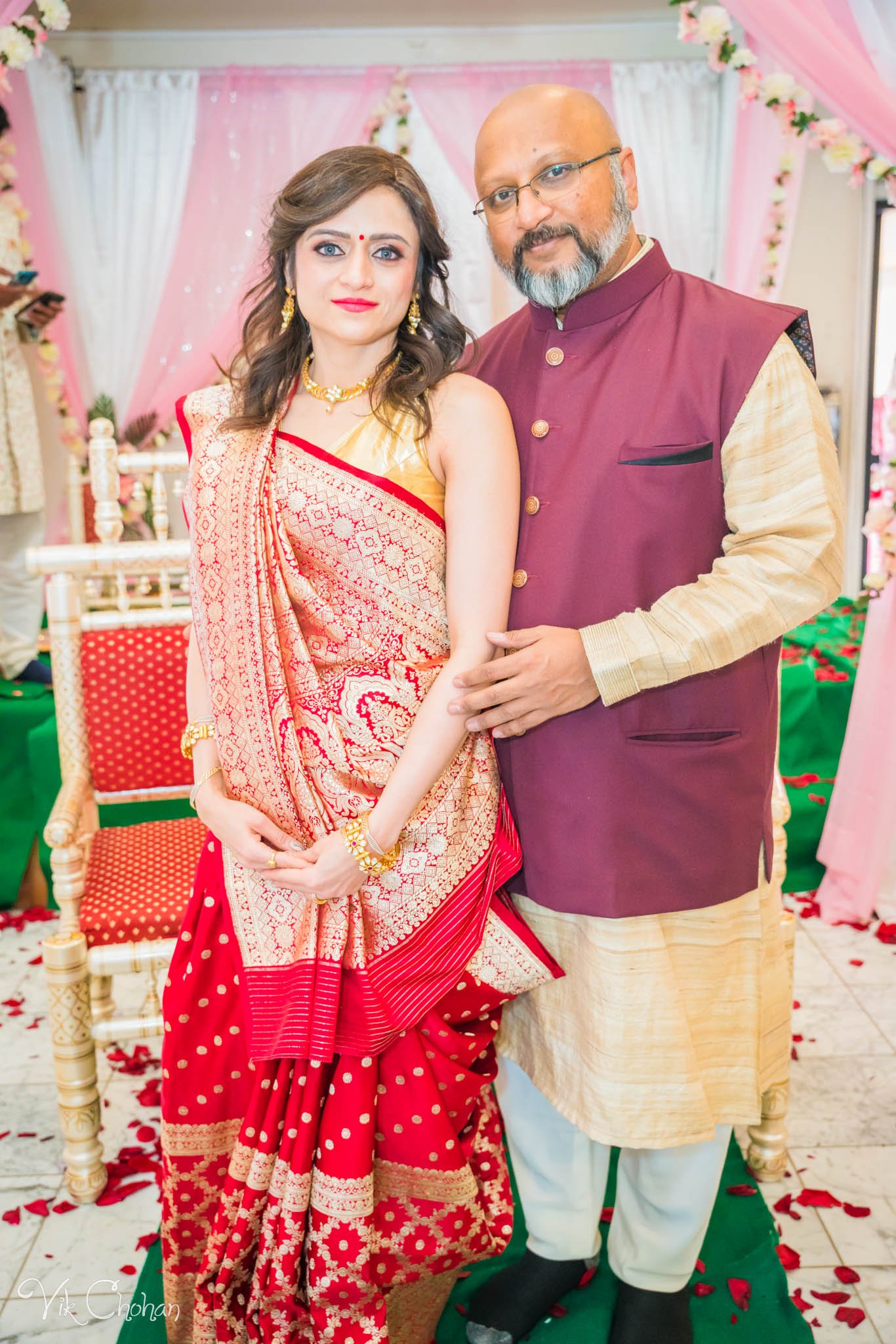 2022-02-05-Hely-&-Parth-Las-Vegas-Indian-Wedding-Photography-Vik-Chohan-Photography-Photo-Booth-Social-Media-VCP-351.jpg