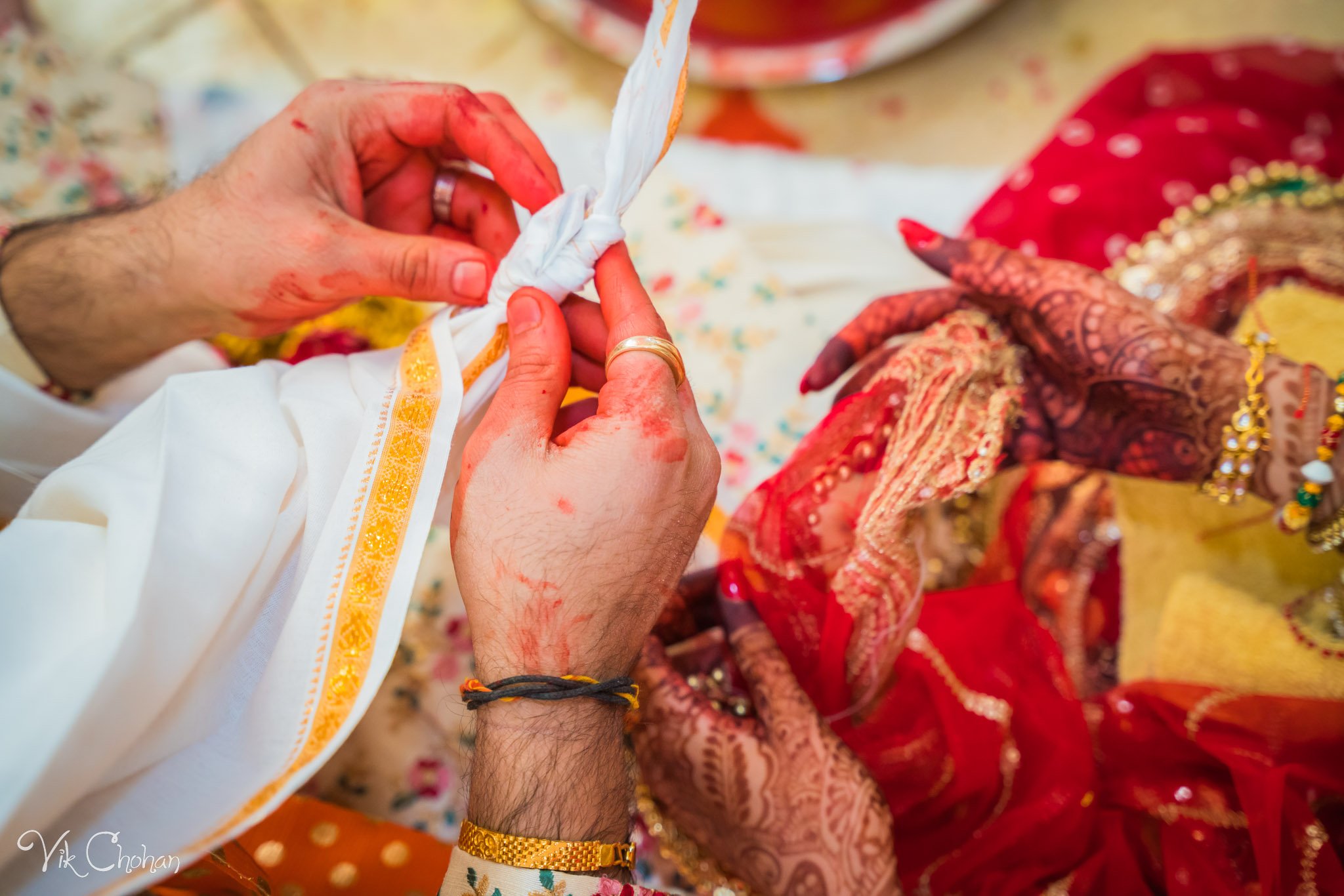 2022-02-05-Hely-&-Parth-Las-Vegas-Indian-Wedding-Photography-Vik-Chohan-Photography-Photo-Booth-Social-Media-VCP-477.jpg