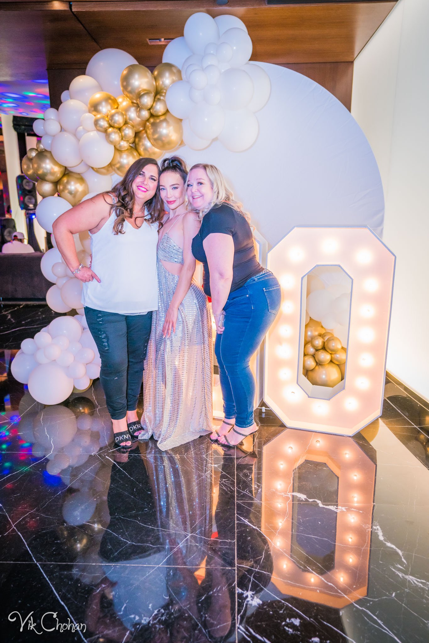 2022-08-27-Skyes-30th-Birthday-Celebration-Red-Rock-Hotel-Penthouse-Vik-Chohan-Photography-Photo-Booth-Social-Media-VCP-158.jpg