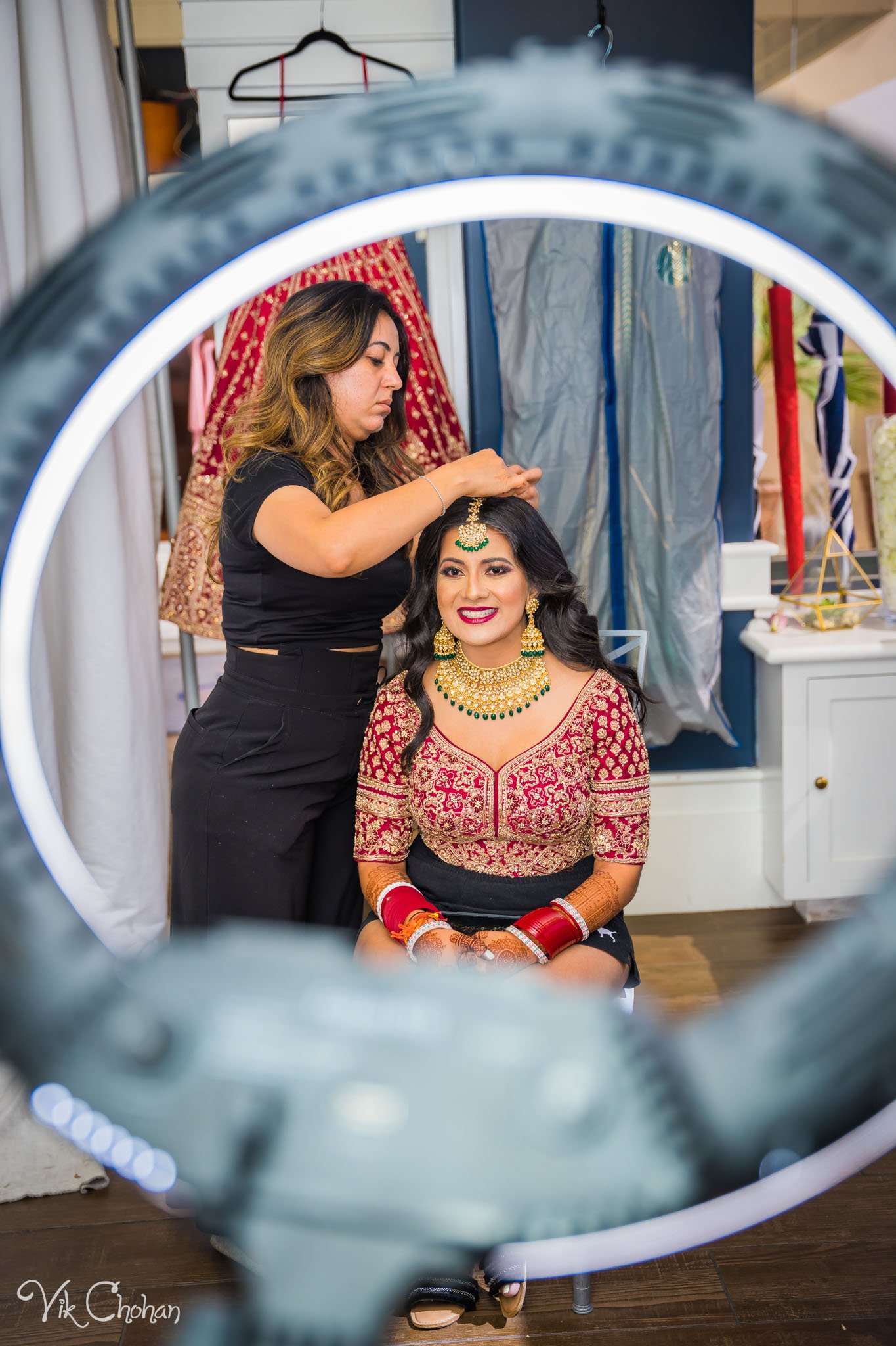 2022-06-09-Annie-&-Steven-Las-Vegas-Indian-Wedding-Ceremony-Photography-Vik-Chohan-Photography-Photo-Booth-Social-Media-VCP-010.jpg