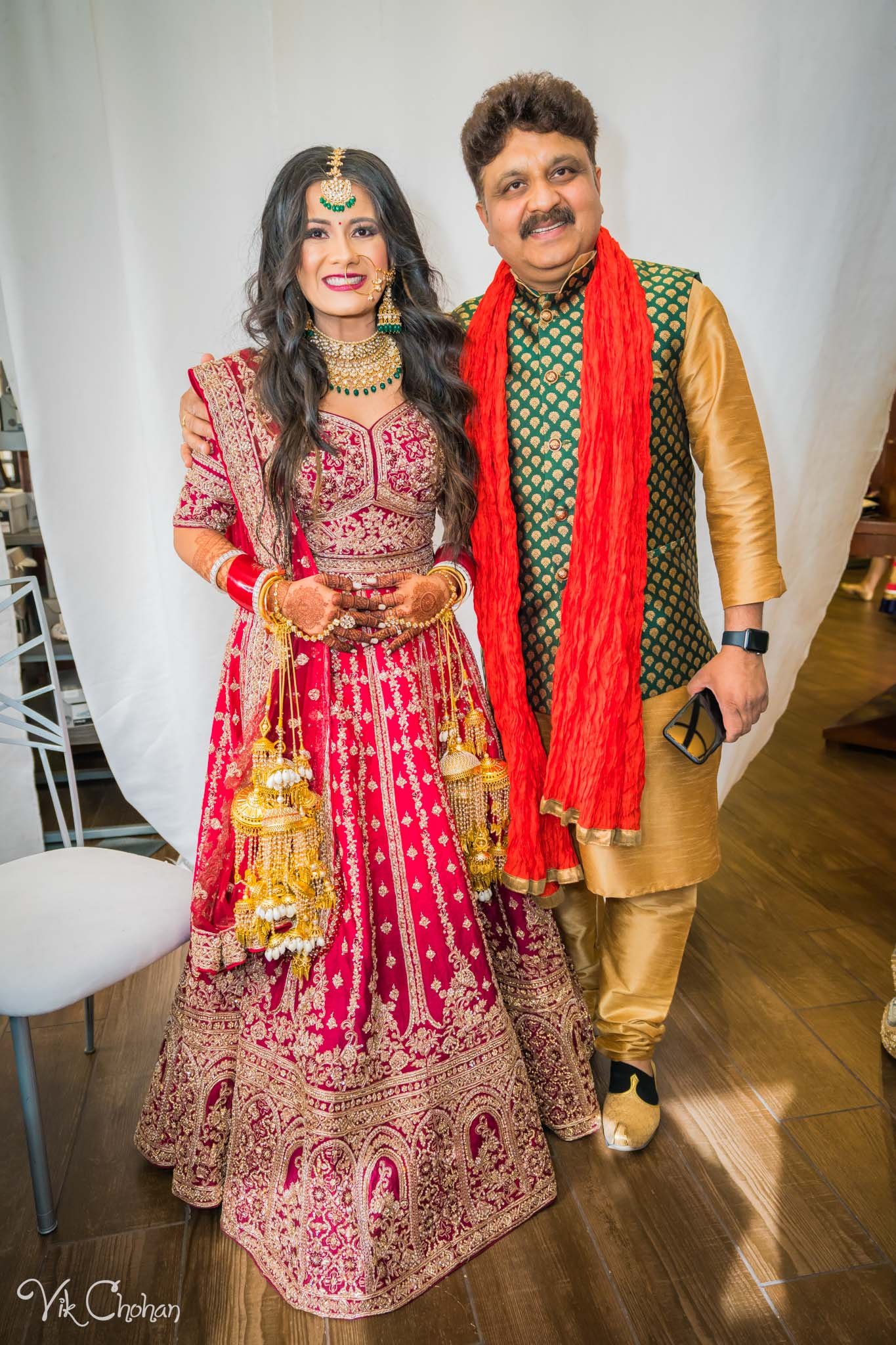 2022-06-09-Annie-&-Steven-Las-Vegas-Indian-Wedding-Ceremony-Photography-Vik-Chohan-Photography-Photo-Booth-Social-Media-VCP-034.jpg