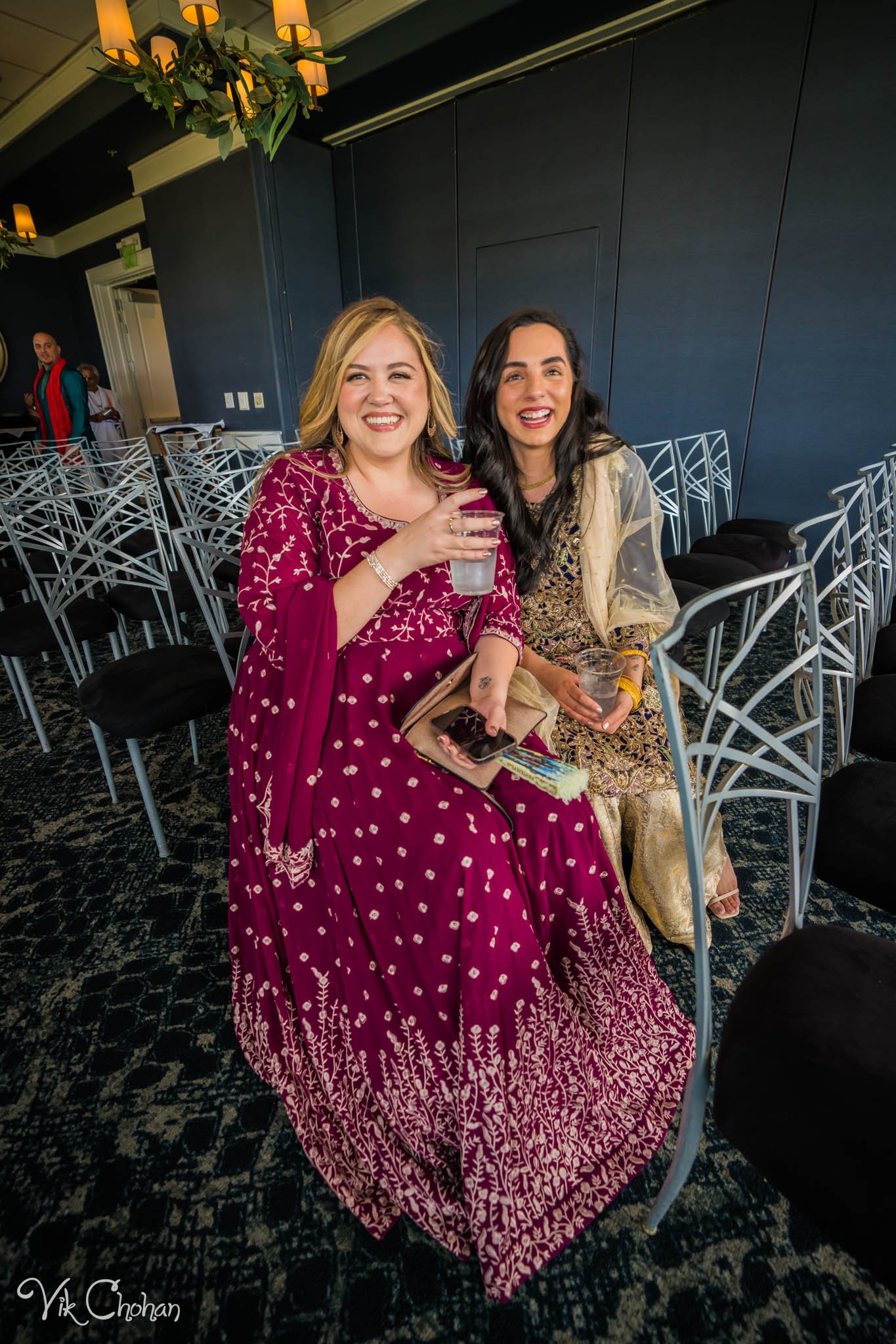 2022-06-09-Annie-&-Steven-Las-Vegas-Indian-Wedding-Ceremony-Photography-Vik-Chohan-Photography-Photo-Booth-Social-Media-VCP-065.jpg