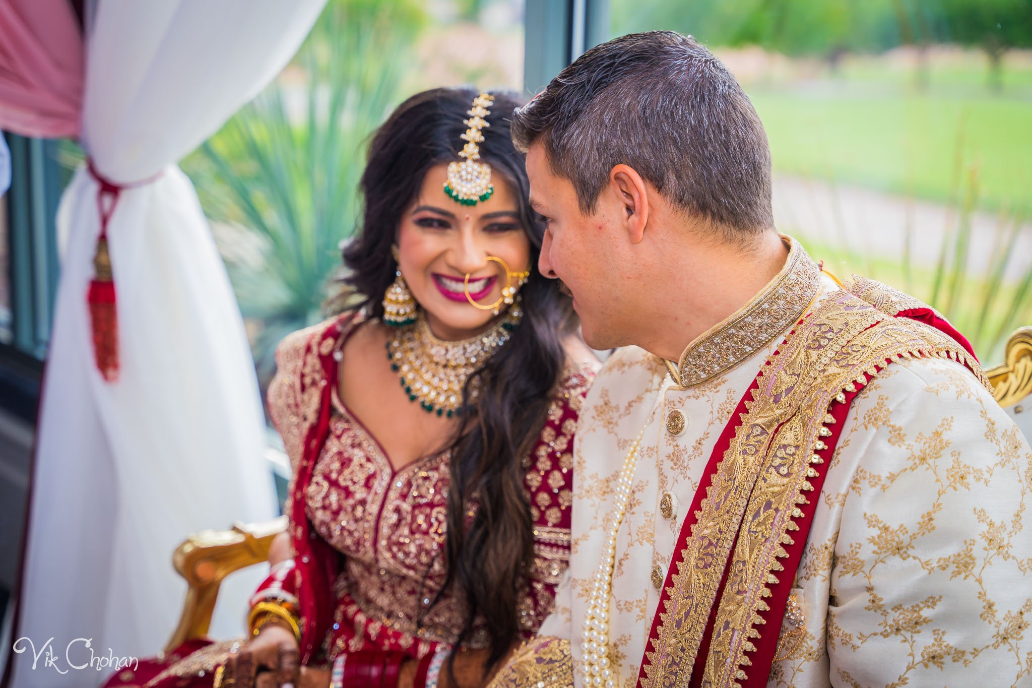 2022-06-09-Annie-&-Steven-Las-Vegas-Indian-Wedding-Ceremony-Photography-Vik-Chohan-Photography-Photo-Booth-Social-Media-VCP-107.jpg