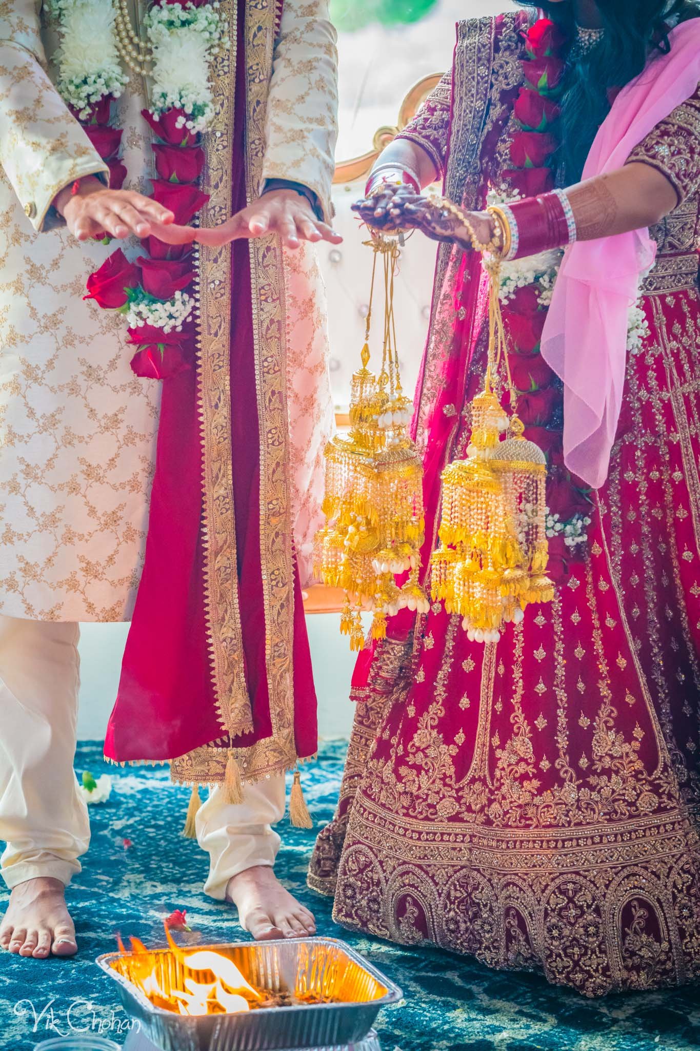 2022-06-09-Annie-&-Steven-Las-Vegas-Indian-Wedding-Ceremony-Photography-Vik-Chohan-Photography-Photo-Booth-Social-Media-VCP-168.jpg