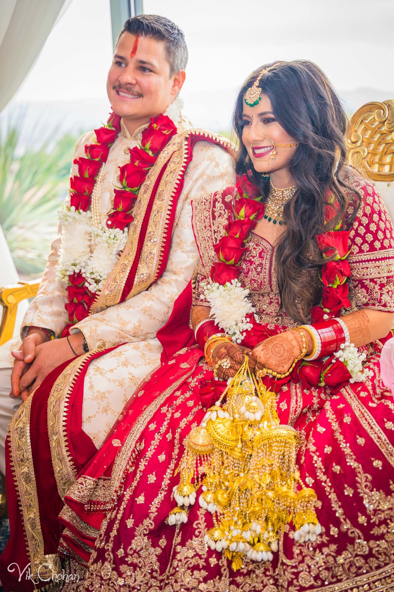 2022-06-09-Annie-&-Steven-Las-Vegas-Indian-Wedding-Ceremony-Photography-Vik-Chohan-Photography-Photo-Booth-Social-Media-VCP-173.jpg