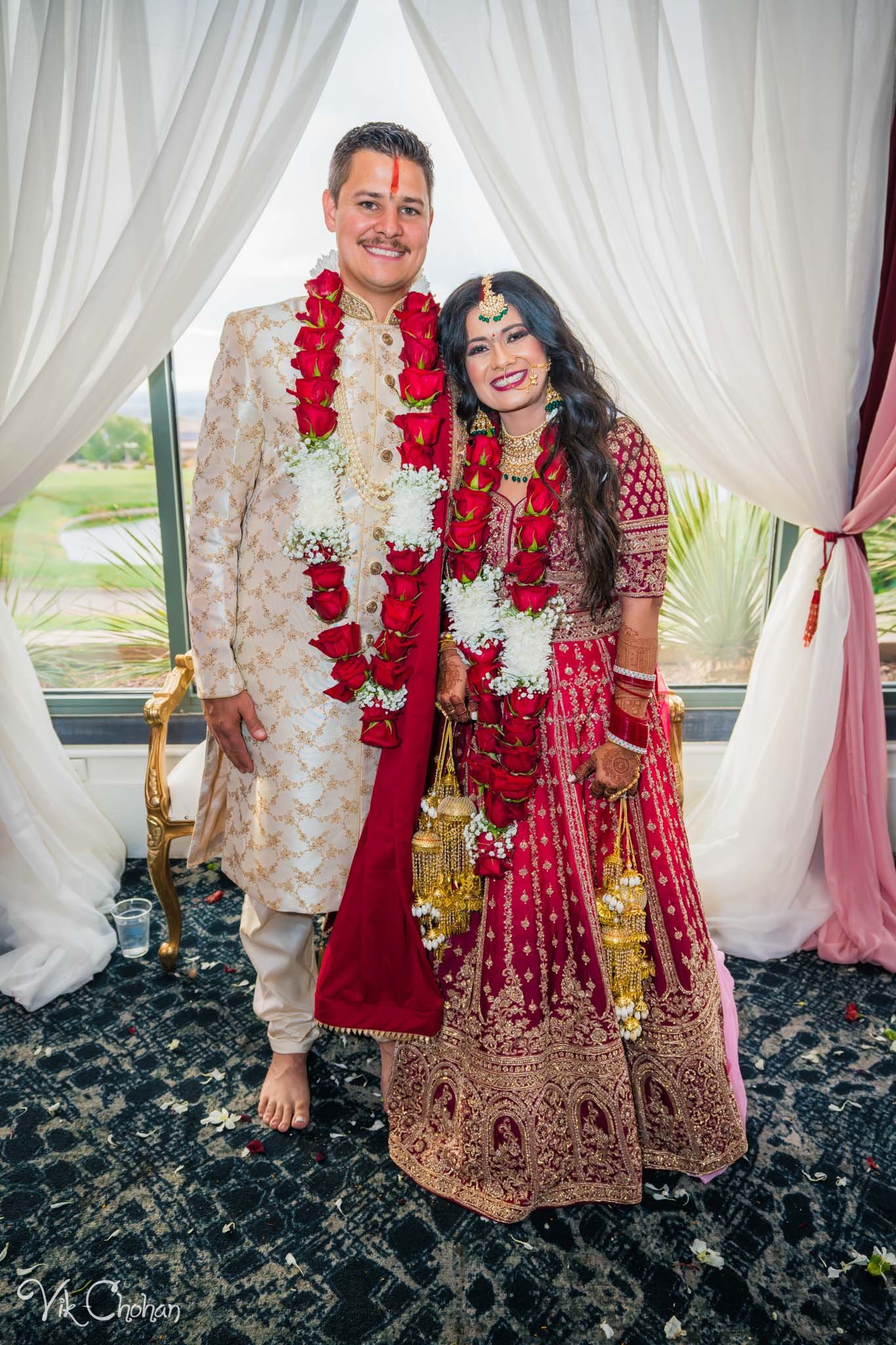 2022-06-09-Annie-&-Steven-Las-Vegas-Indian-Wedding-Ceremony-Photography-Vik-Chohan-Photography-Photo-Booth-Social-Media-VCP-207.jpg