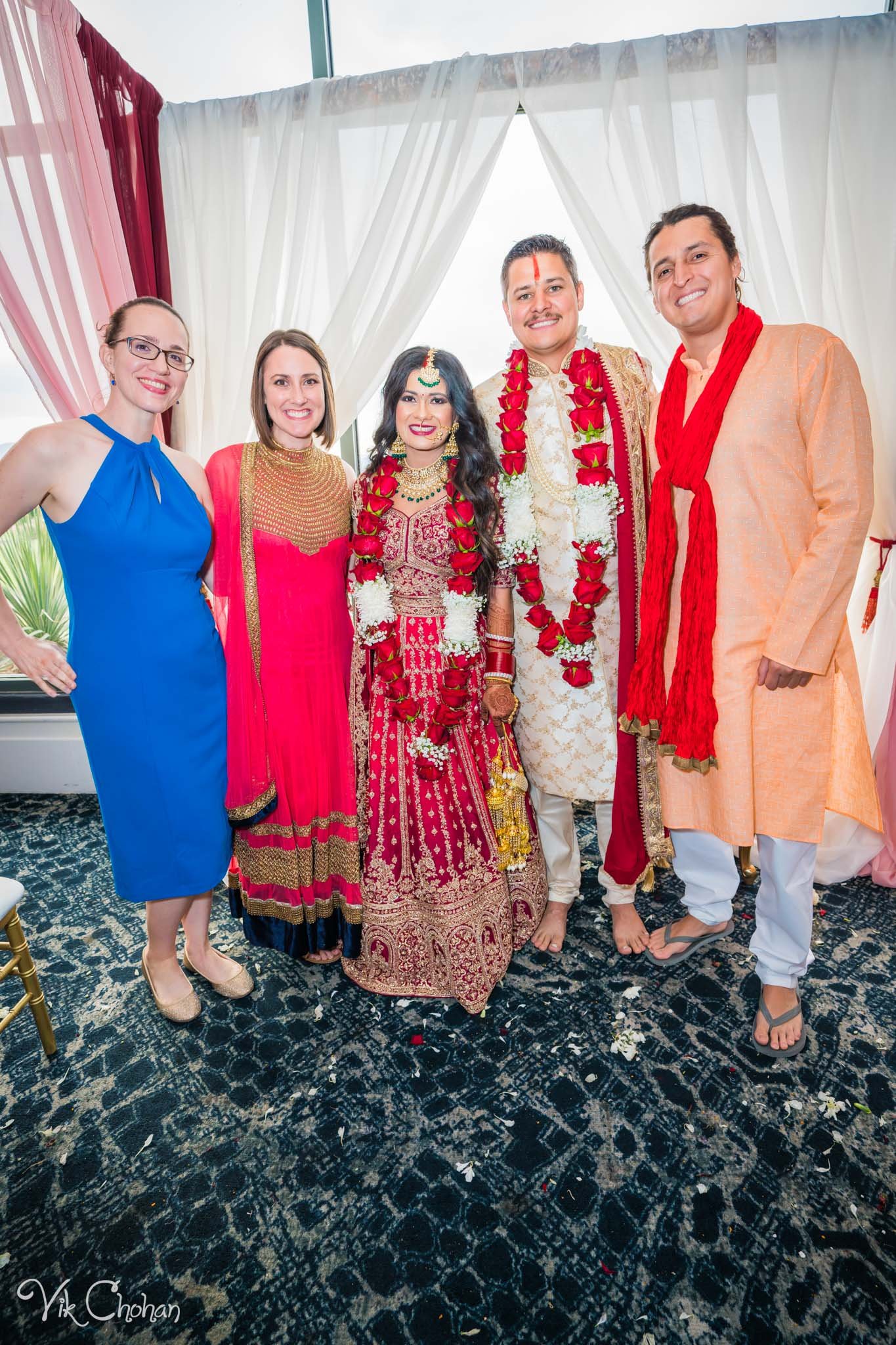 2022-06-09-Annie-&-Steven-Las-Vegas-Indian-Wedding-Ceremony-Photography-Vik-Chohan-Photography-Photo-Booth-Social-Media-VCP-218.jpg