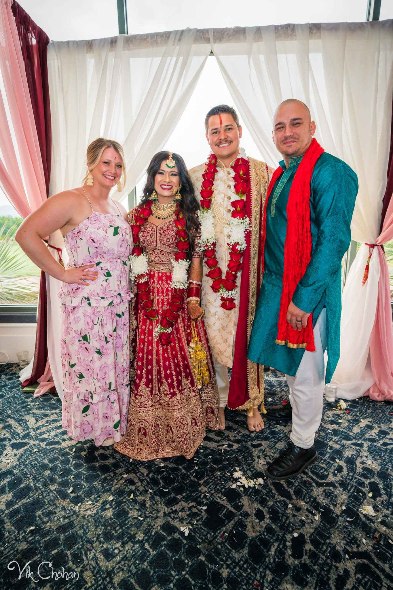 2022-06-09-Annie-&-Steven-Las-Vegas-Indian-Wedding-Ceremony-Photography-Vik-Chohan-Photography-Photo-Booth-Social-Media-VCP-220.jpg