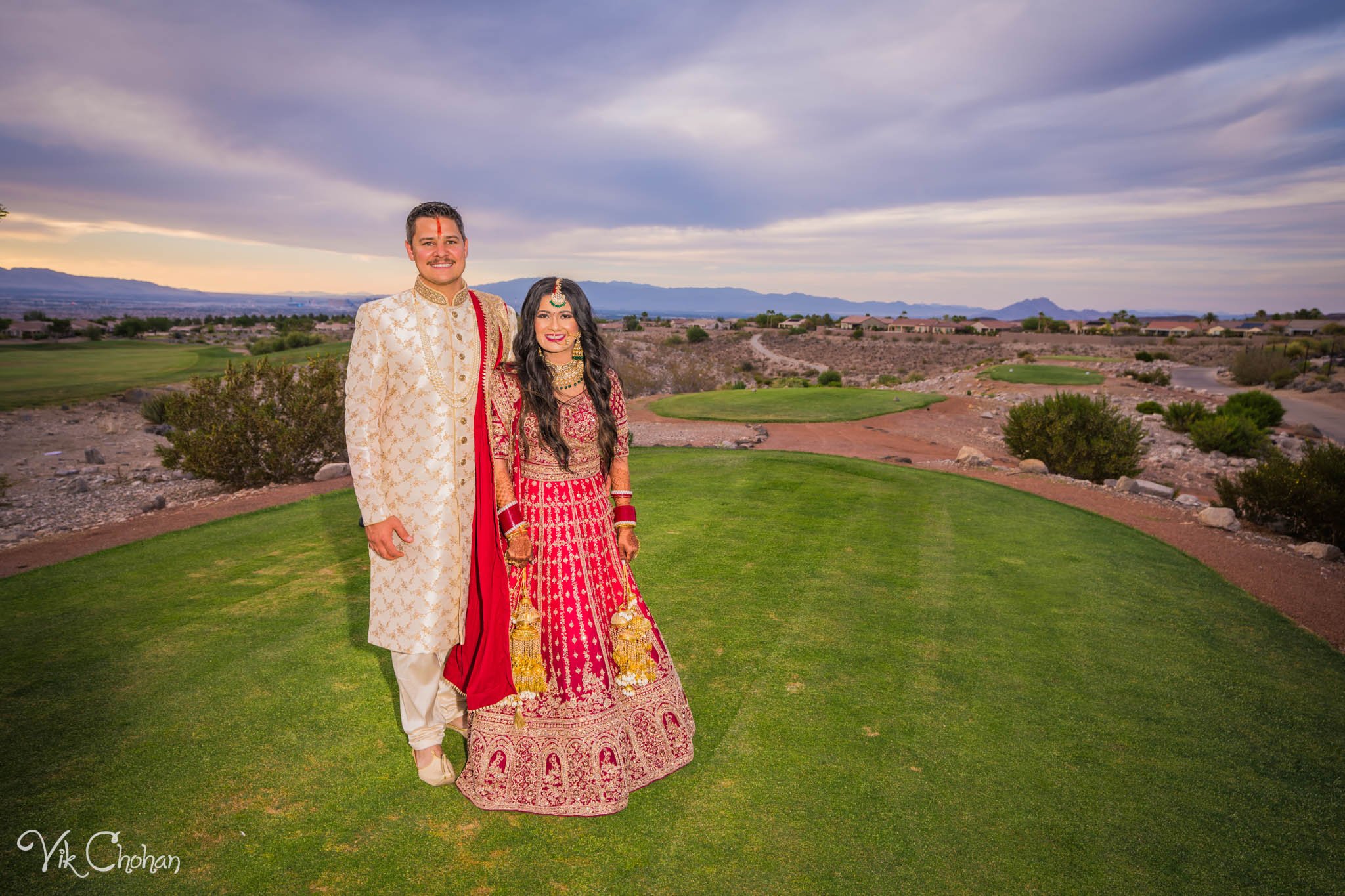2022-06-09-Annie-&-Steven-Las-Vegas-Indian-Wedding-Ceremony-Photography-Vik-Chohan-Photography-Photo-Booth-Social-Media-VCP-257.jpg