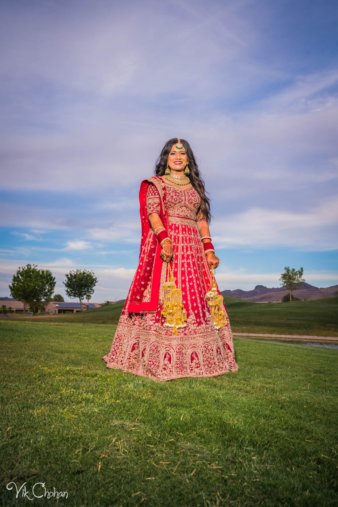 2022-06-09-Annie-&-Steven-Las-Vegas-Indian-Wedding-Ceremony-Photography-Vik-Chohan-Photography-Photo-Booth-Social-Media-VCP-247.jpg