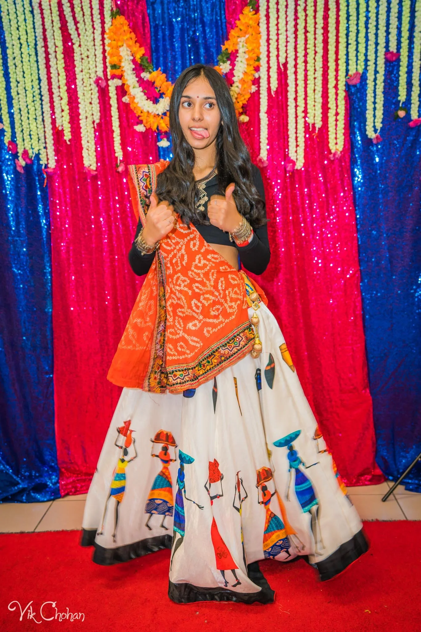2022-10-01-Las-Vegas-Gujarati-Samaj-Navartri-Garba-Celebration-2022-Day-4-Vik-Chohan-Photography-Photo-Booth-Social-Media-VCP-041.jpg