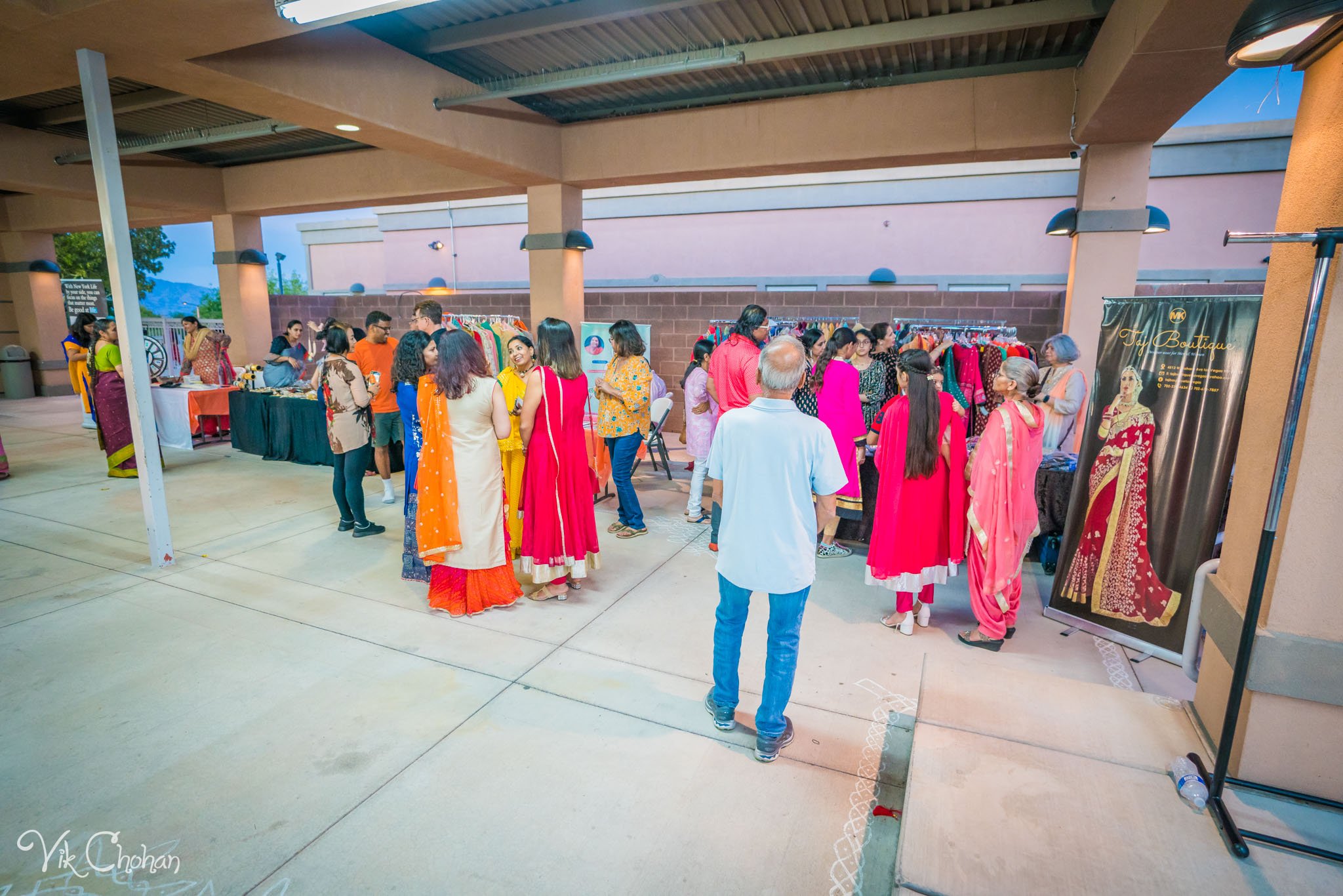 2022-10-09-Dusshera-Mela-at-Hindu-and-Jain-Temple-of-Las-Vegas-Vik-Chohan-Photography-Photo-Booth-Social-Media-VCP-021.jpg