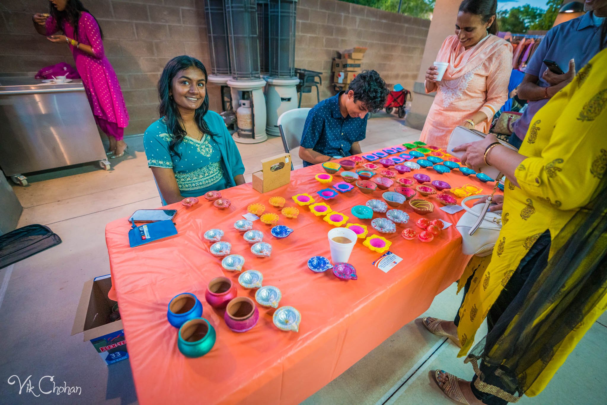 2022-10-09-Dusshera-Mela-at-Hindu-and-Jain-Temple-of-Las-Vegas-Vik-Chohan-Photography-Photo-Booth-Social-Media-VCP-028.jpg