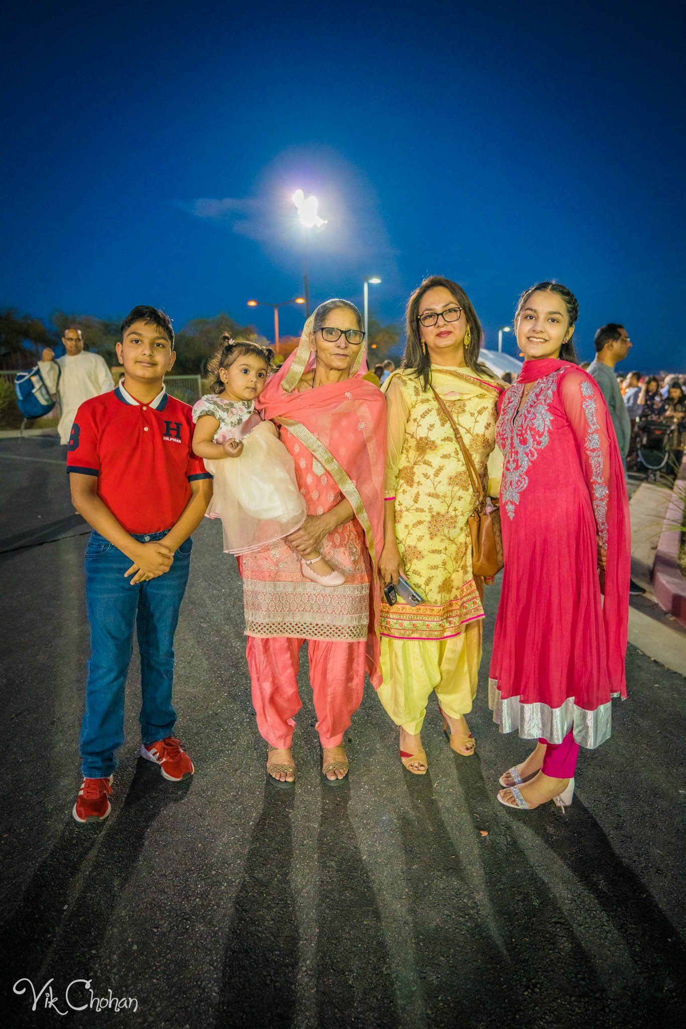 2022-10-09-Dusshera-Mela-at-Hindu-and-Jain-Temple-of-Las-Vegas-Vik-Chohan-Photography-Photo-Booth-Social-Media-VCP-138.jpg