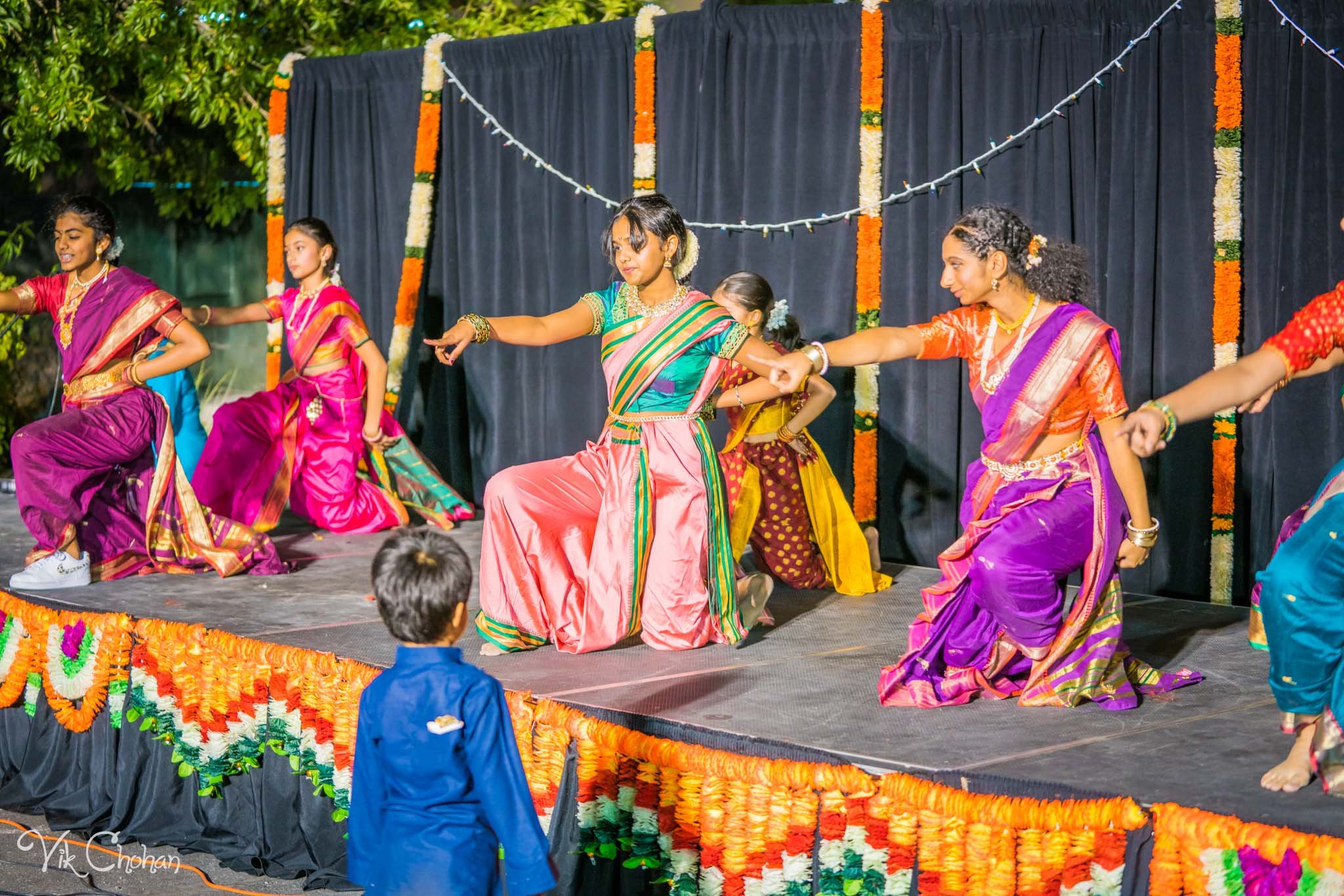 2022-10-09-Dusshera-Mela-at-Hindu-and-Jain-Temple-of-Las-Vegas-Vik-Chohan-Photography-Photo-Booth-Social-Media-VCP-337.jpg