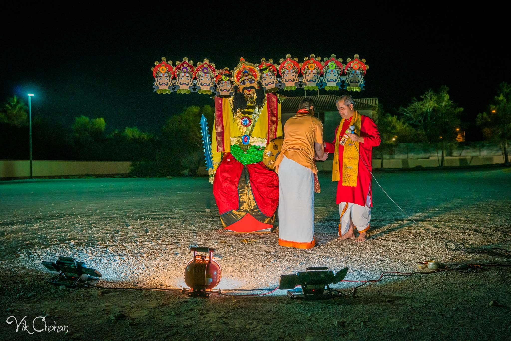 2022-10-09-Dusshera-Mela-at-Hindu-and-Jain-Temple-of-Las-Vegas-Vik-Chohan-Photography-Photo-Booth-Social-Media-VCP-471.jpg