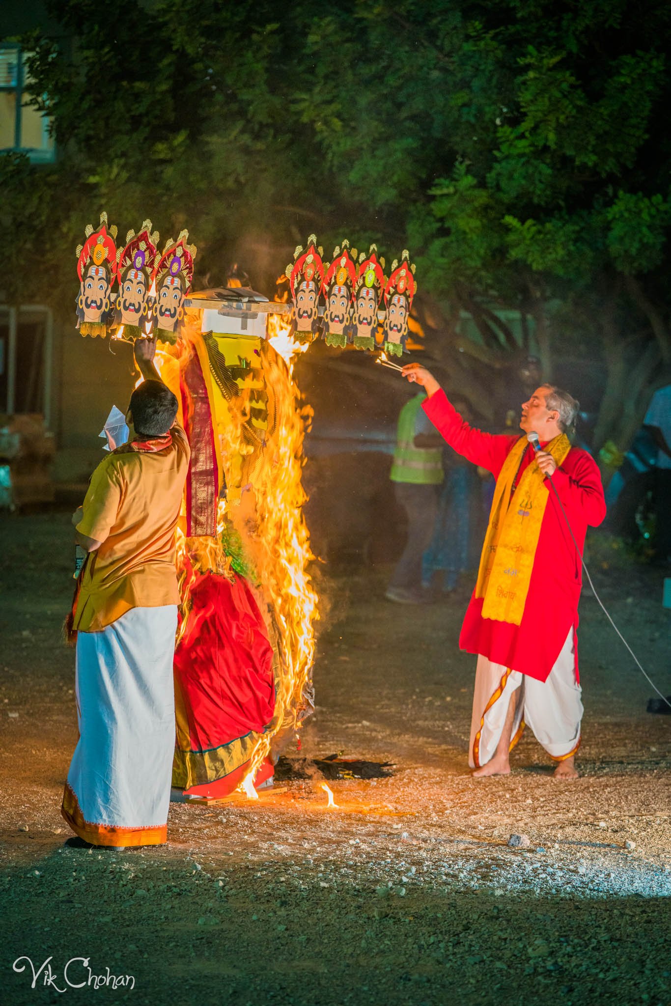 2022-10-09-Dusshera-Mela-at-Hindu-and-Jain-Temple-of-Las-Vegas-Vik-Chohan-Photography-Photo-Booth-Social-Media-VCP-482.jpg