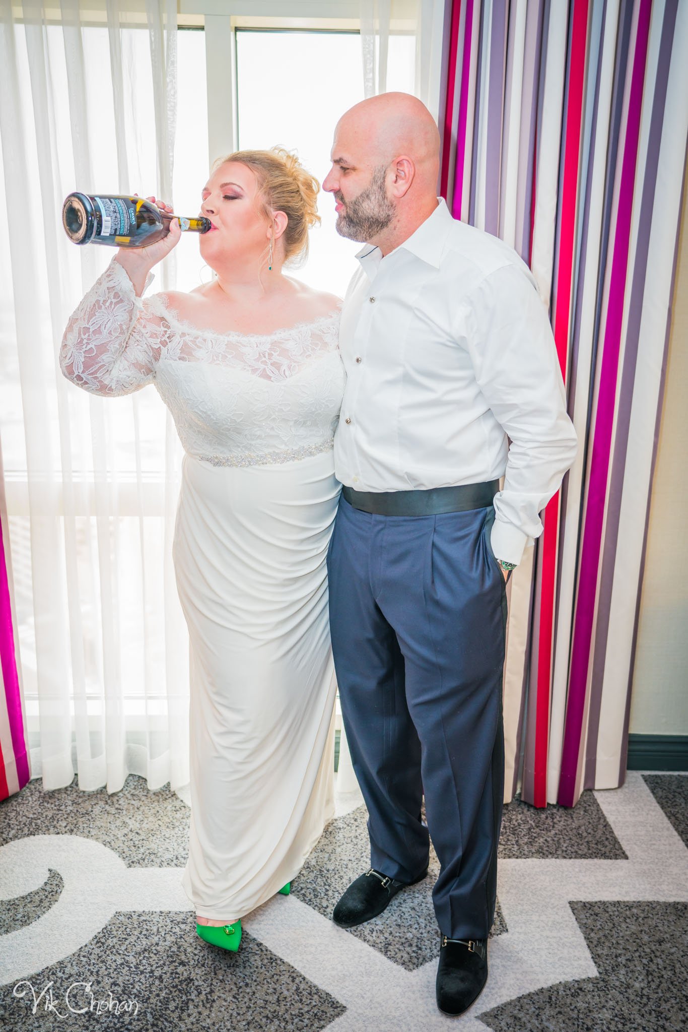 2022-10-15-Kate-and-David-Las-Vegas-Wedding-Celebration-Vik-Chohan-Photography-Photo-Booth-Social-Media-VCP-004.jpg