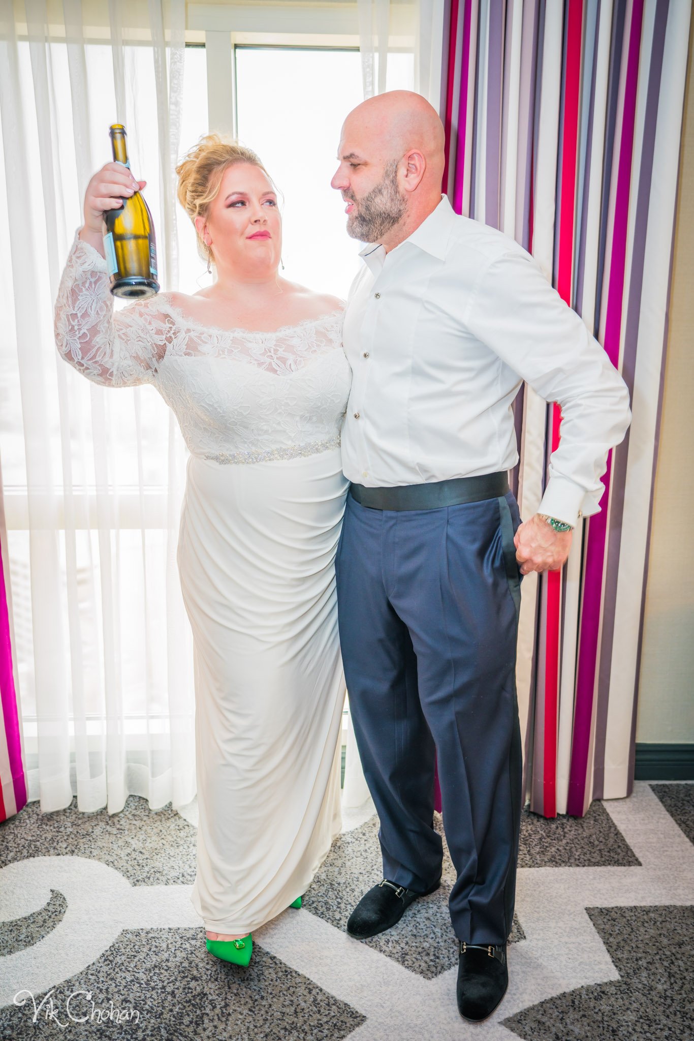 2022-10-15-Kate-and-David-Las-Vegas-Wedding-Celebration-Vik-Chohan-Photography-Photo-Booth-Social-Media-VCP-005.jpg