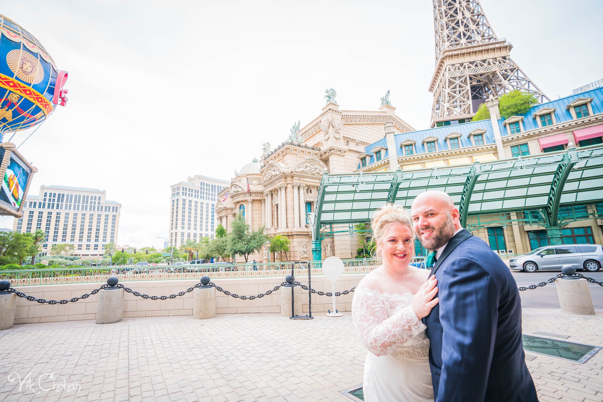 2022-10-15-Kate-and-David-Las-Vegas-Wedding-Celebration-Vik-Chohan-Photography-Photo-Booth-Social-Media-VCP-068.jpg