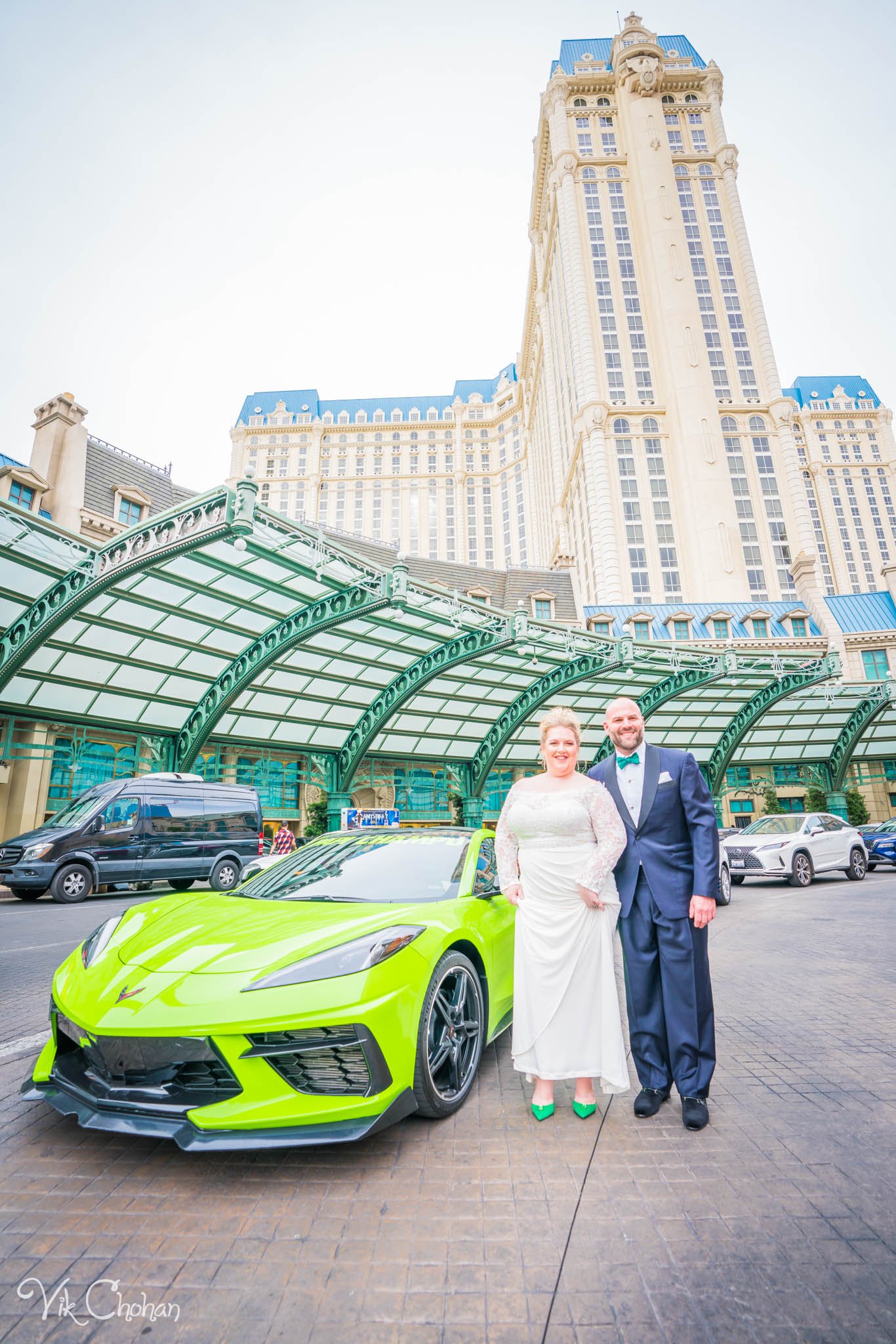 2022-10-15-Kate-and-David-Las-Vegas-Wedding-Celebration-Vik-Chohan-Photography-Photo-Booth-Social-Media-VCP-071.jpg