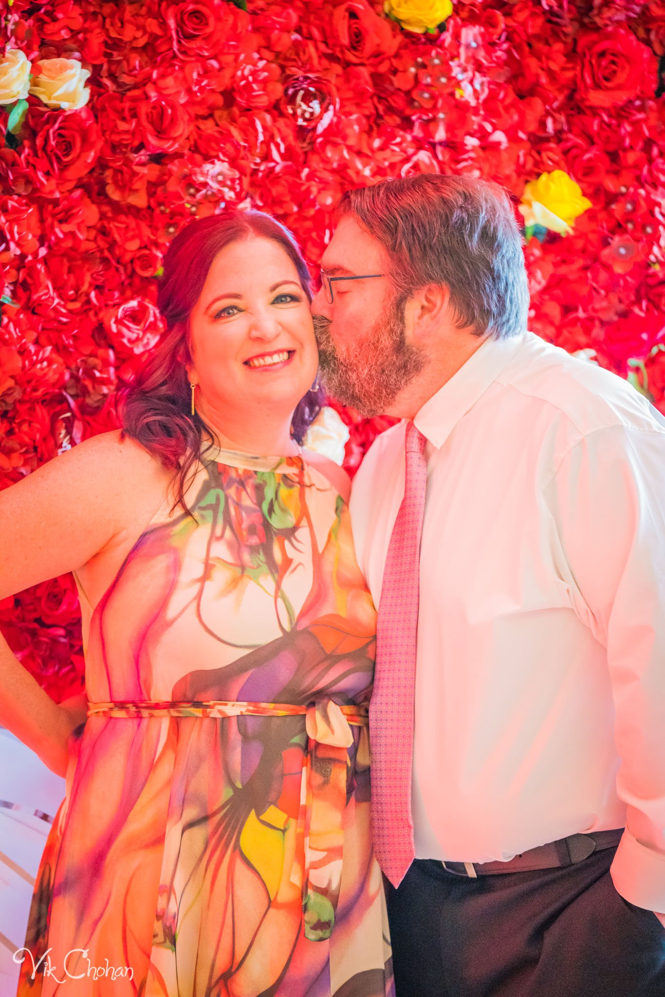 2022-10-21-Kelly-and-Matt-10th-Anniversary-Celebration-In-Las-Vegas-Vik-Chohan-Photography-Photo-Booth-Social-Media-VCP-081.jpg