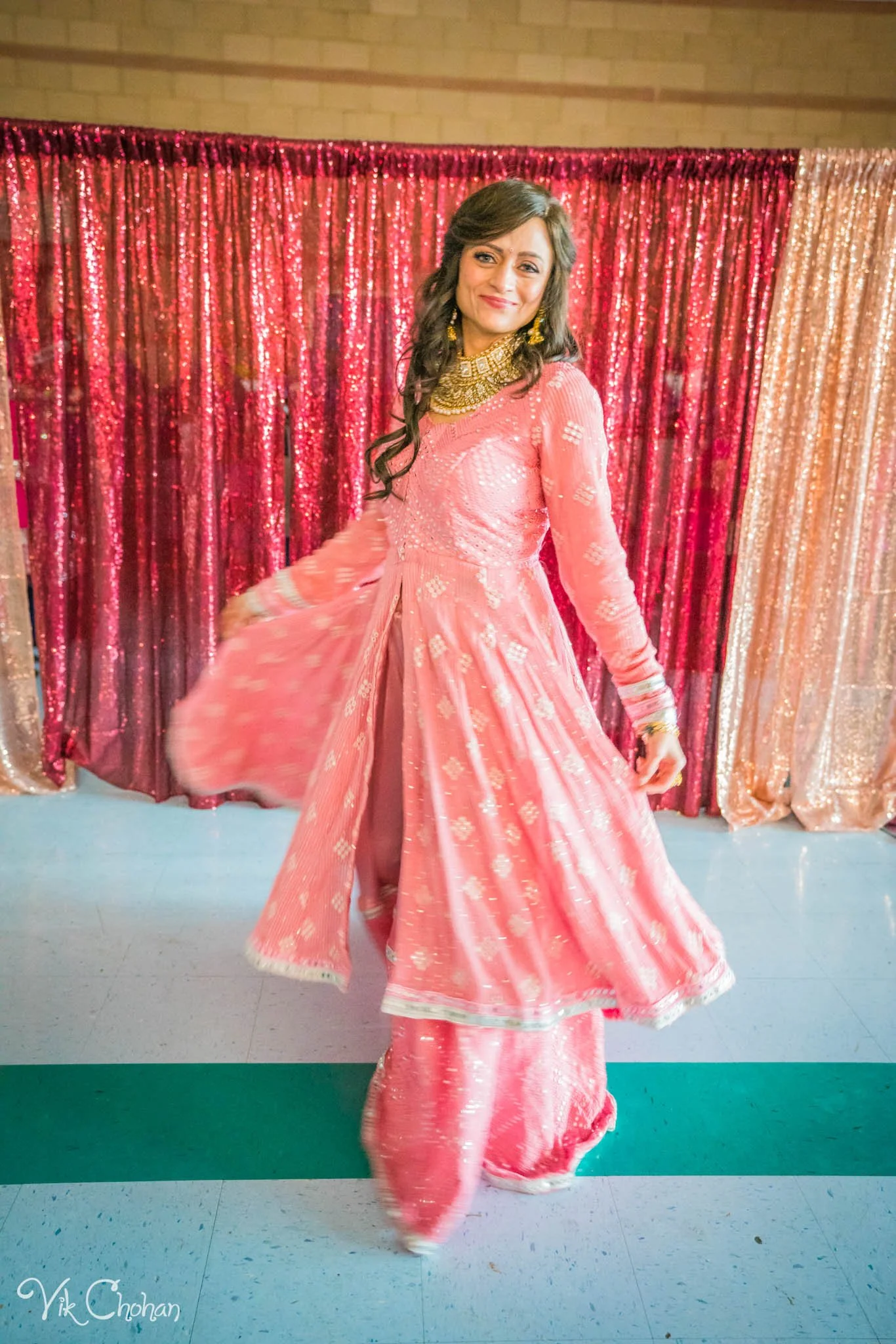 2022-11-05-Nritya-Academy-of-Indian-Dances-FOILV-Diwali-Dhamaka-Vik-Chohan-Photography-Photo-Booth-Social-Media-VCP-228.jpg