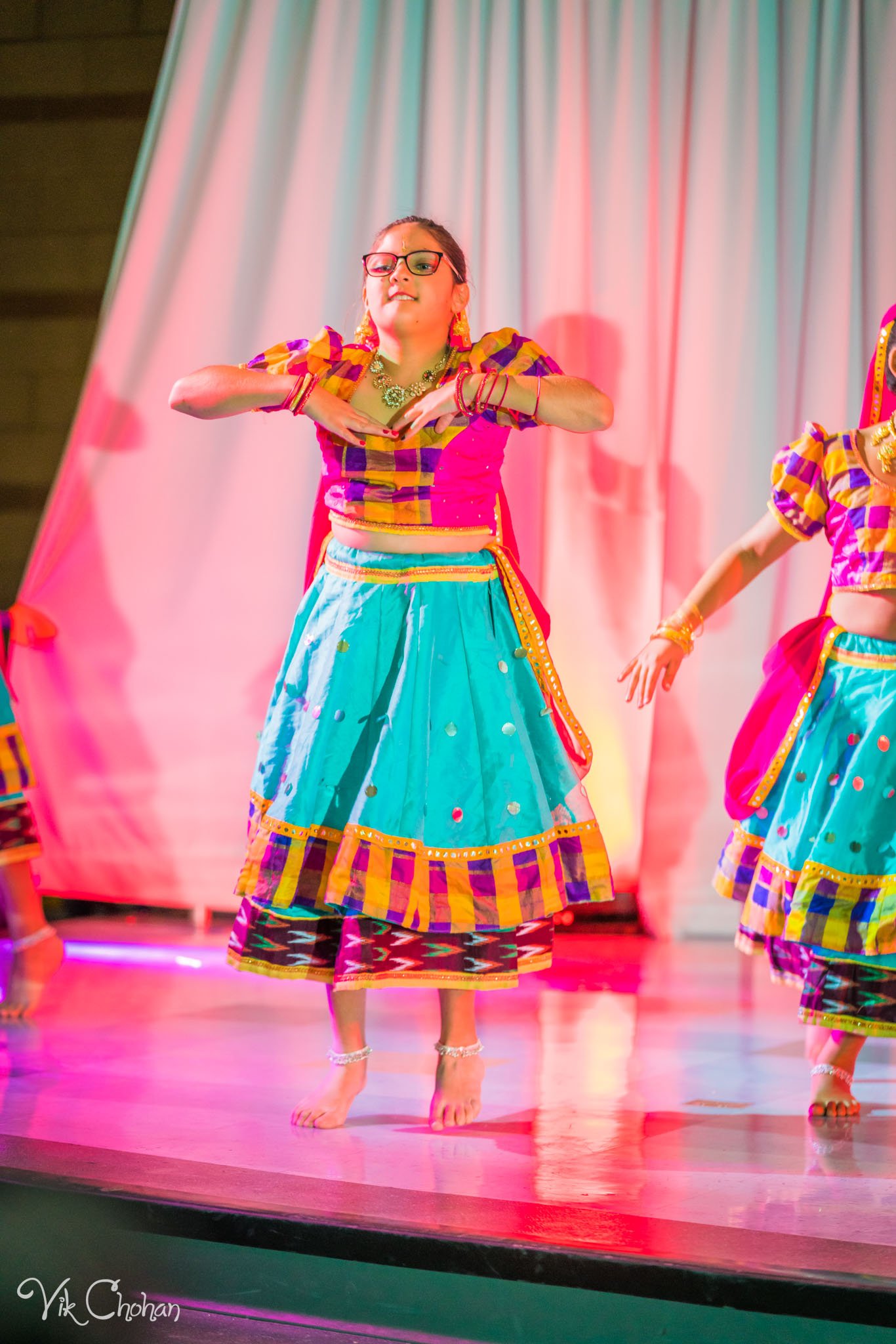 2022-11-05-Nritya-Academy-of-Indian-Dances-FOILV-Diwali-Dhamaka-Vik-Chohan-Photography-Photo-Booth-Social-Media-VCP-372.jpg