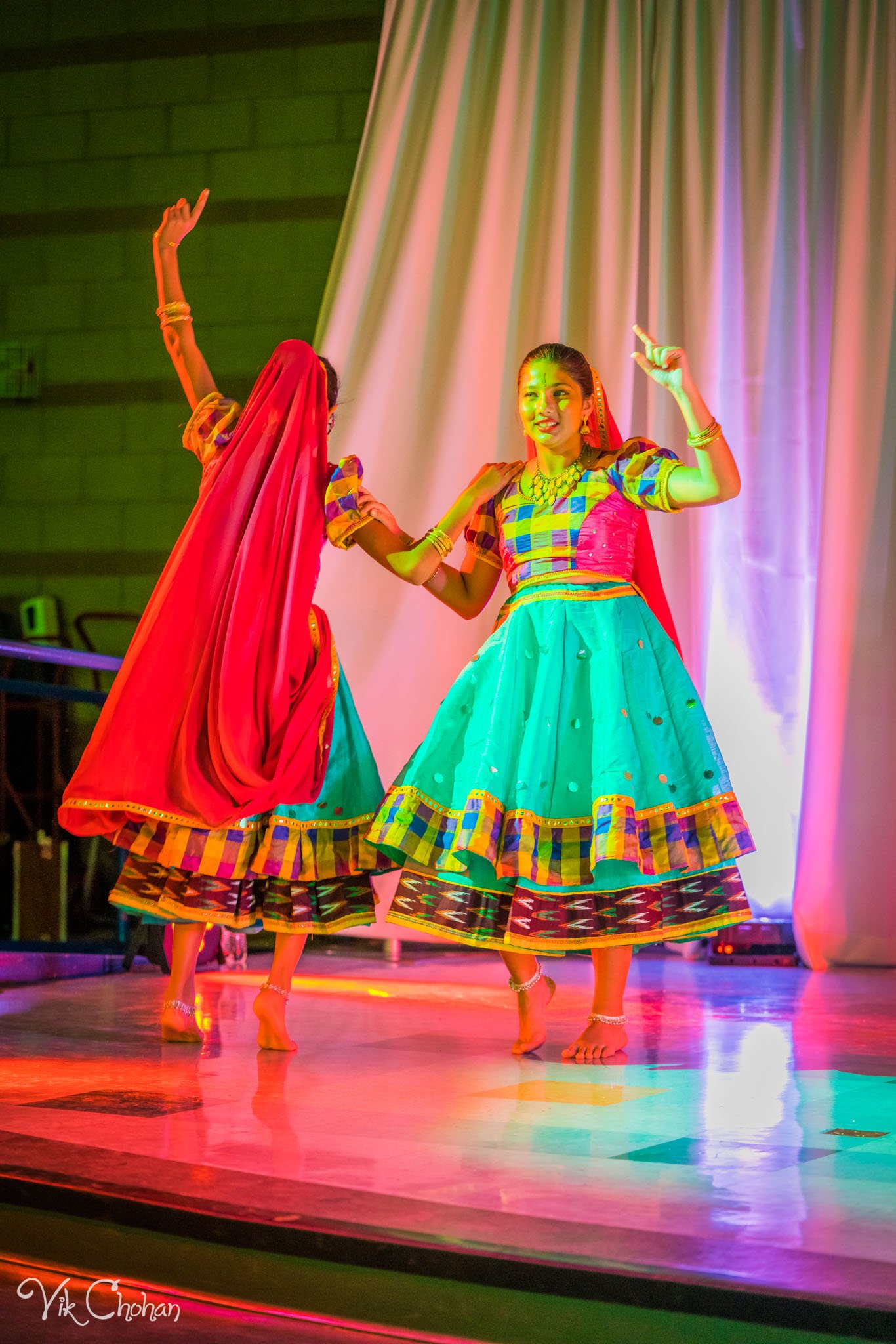 2022-11-05-Nritya-Academy-of-Indian-Dances-FOILV-Diwali-Dhamaka-Vik-Chohan-Photography-Photo-Booth-Social-Media-VCP-379.jpg