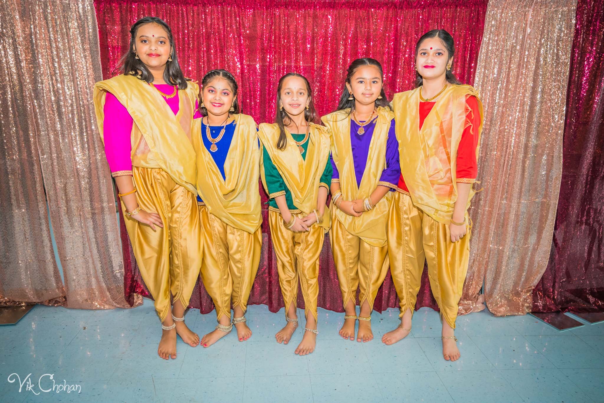 2022-11-05-Nritya-Academy-of-Indian-Dances-FOILV-Diwali-Dhamaka-Vik-Chohan-Photography-Photo-Booth-Social-Media-VCP-246.jpg