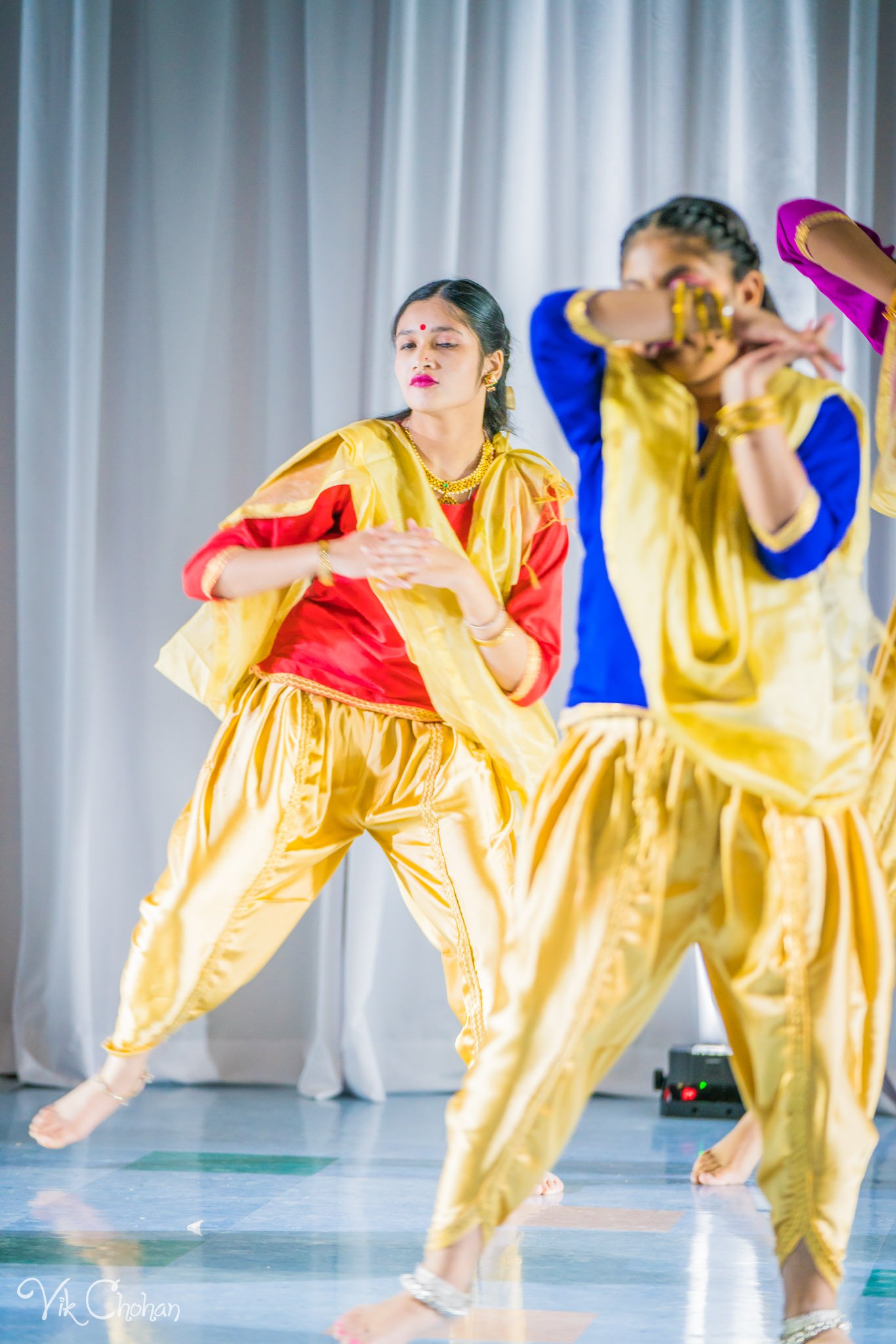 2022-11-05-Nritya-Academy-of-Indian-Dances-FOILV-Diwali-Dhamaka-Vik-Chohan-Photography-Photo-Booth-Social-Media-VCP-285.jpg